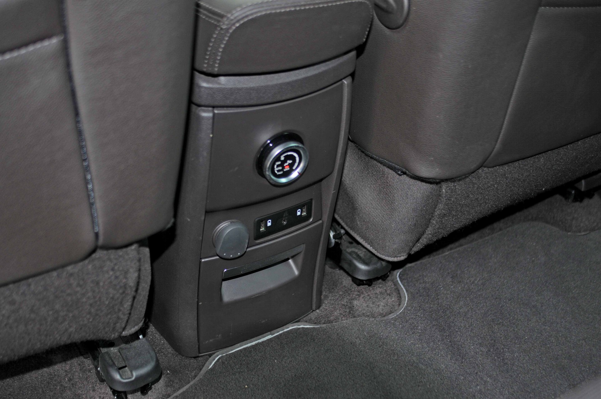 RENAULT Espace 1.6 TCe Intens EDC-image-23