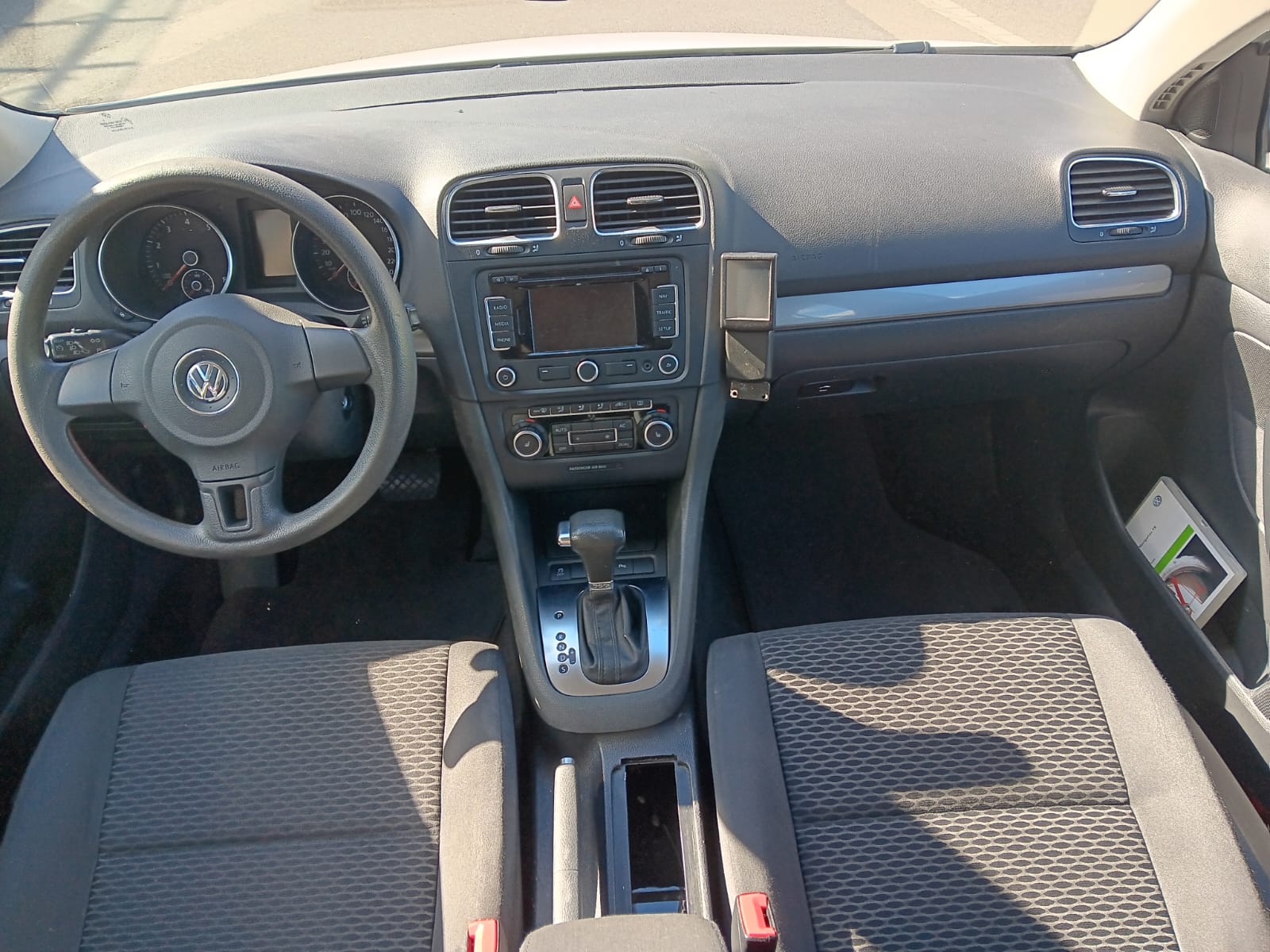 VW Golf Variant 1.4 TSI Trendline DSG-image-10