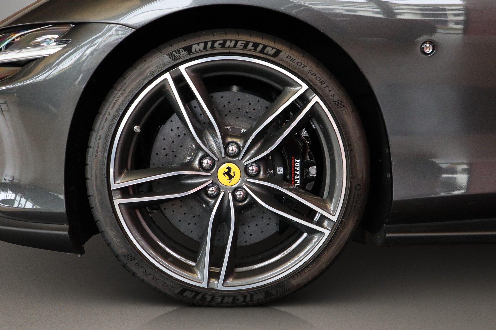 FERRARI Roma 3.9 V8 T-image-25