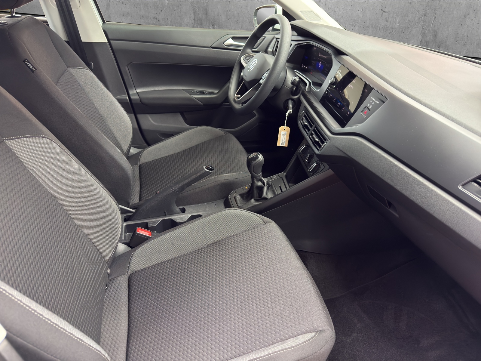 VW Polo 1.0 TSI Basis-image-6