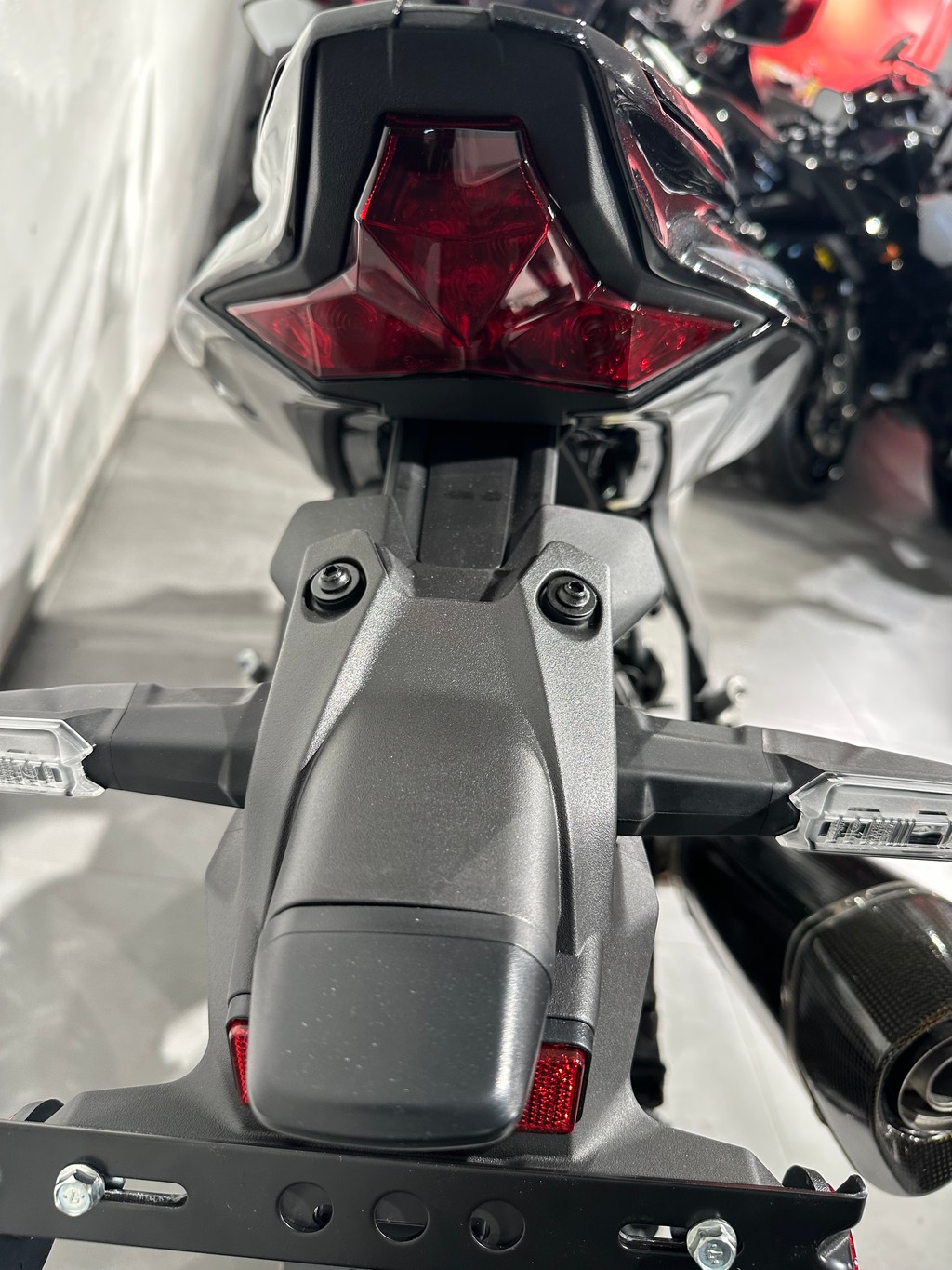 KAWASAKI Ninja ZX-4RR (35kW)-image-11