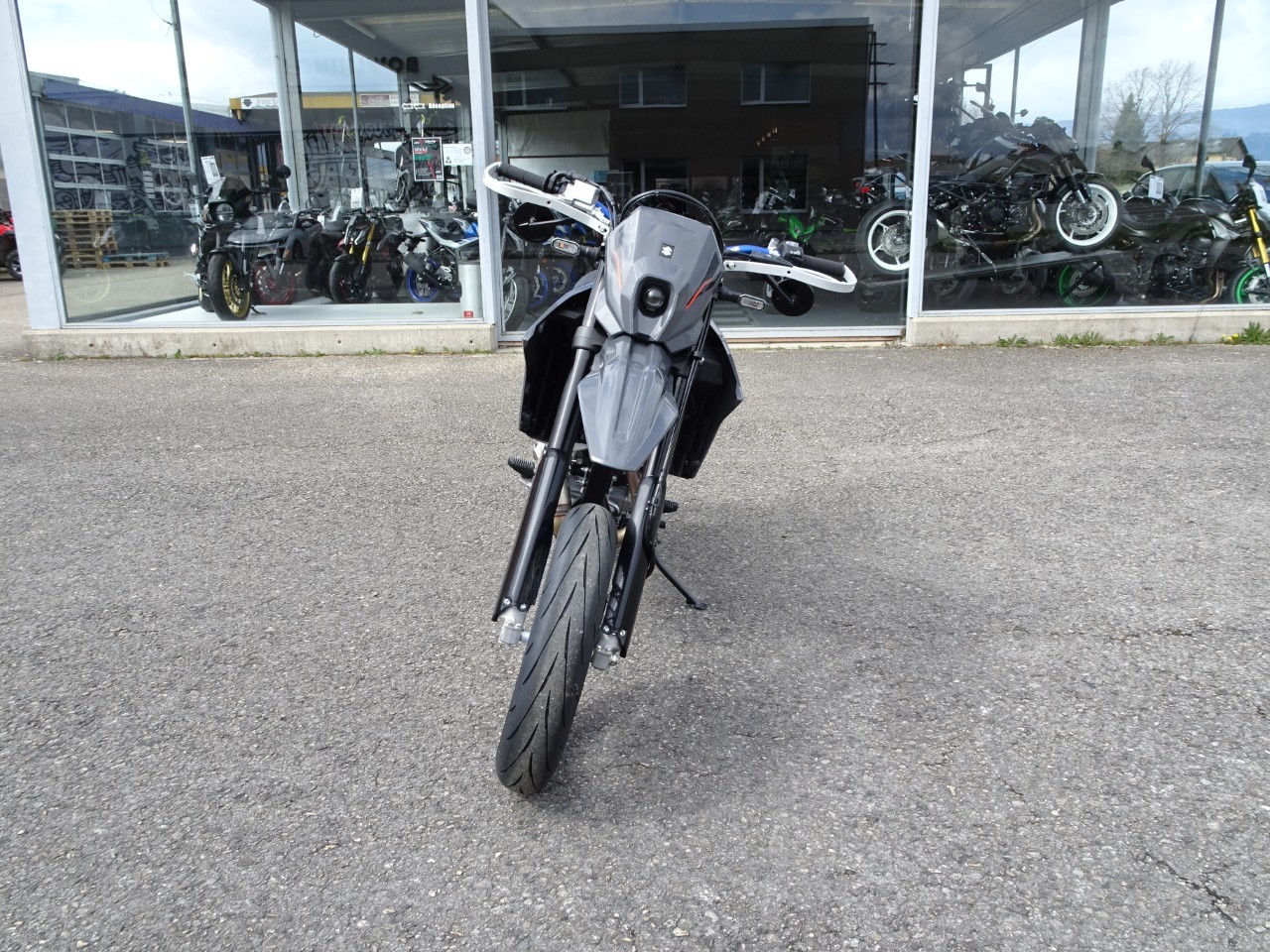 SUZUKI DR-Z4 SM Fun-image-2