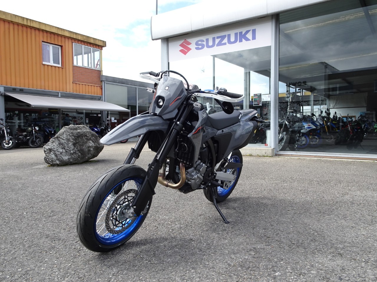 SUZUKI DR-Z4 SM Fun-image-3