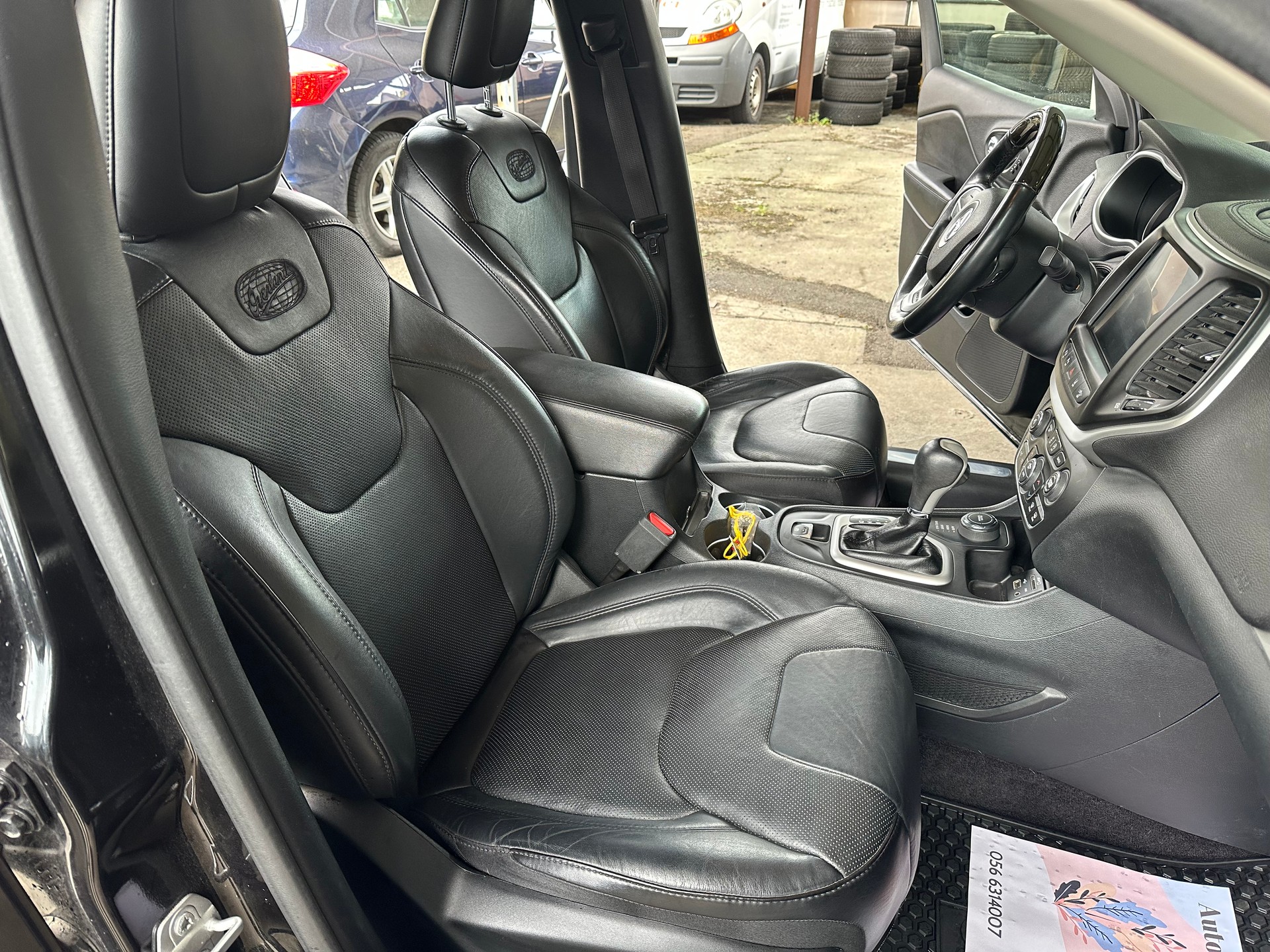JEEP Cherokee 2.2TD Overland AWD 9ATX AD-image-11