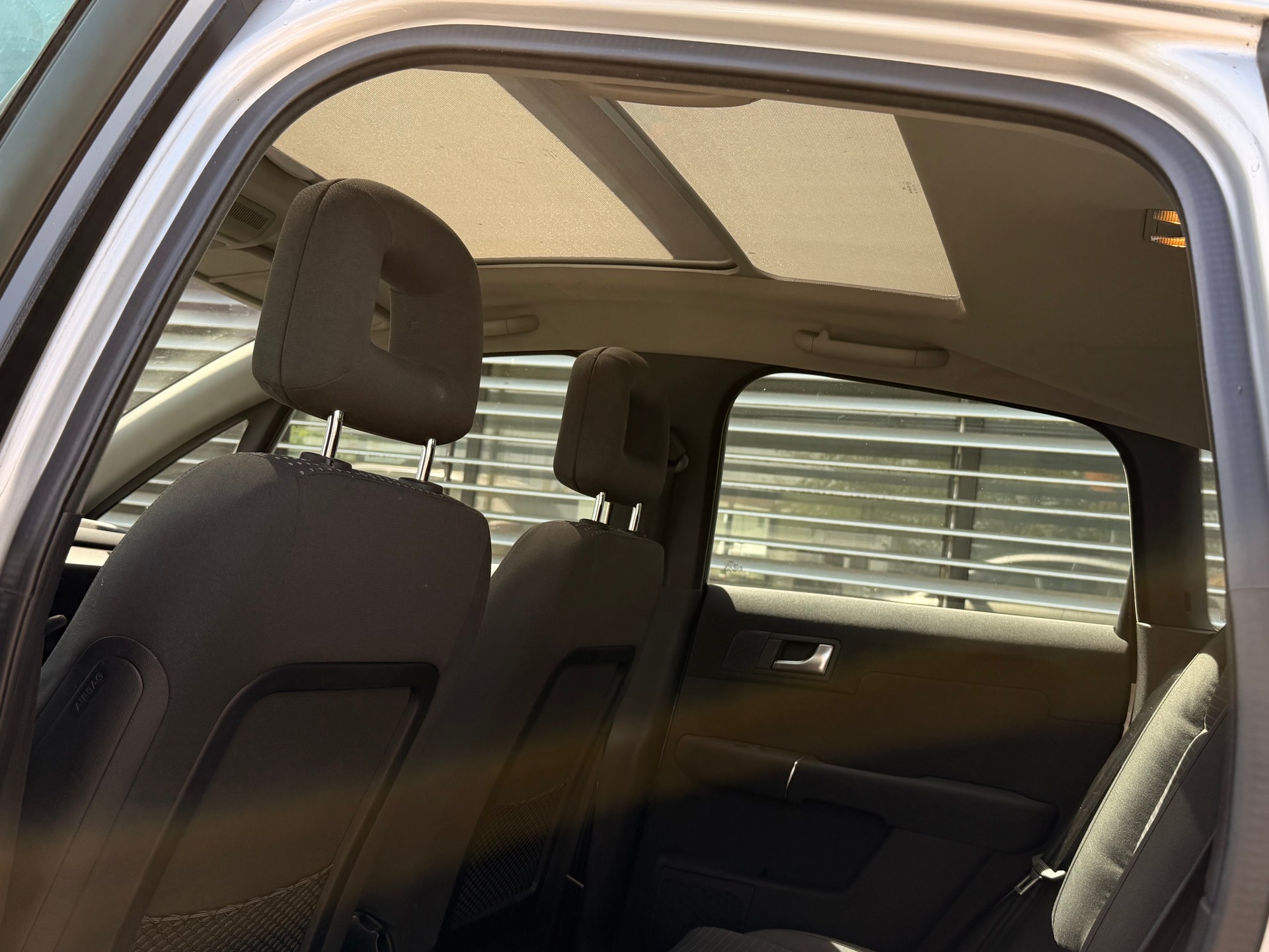 AUDI A2 1.6 FSI-image-8