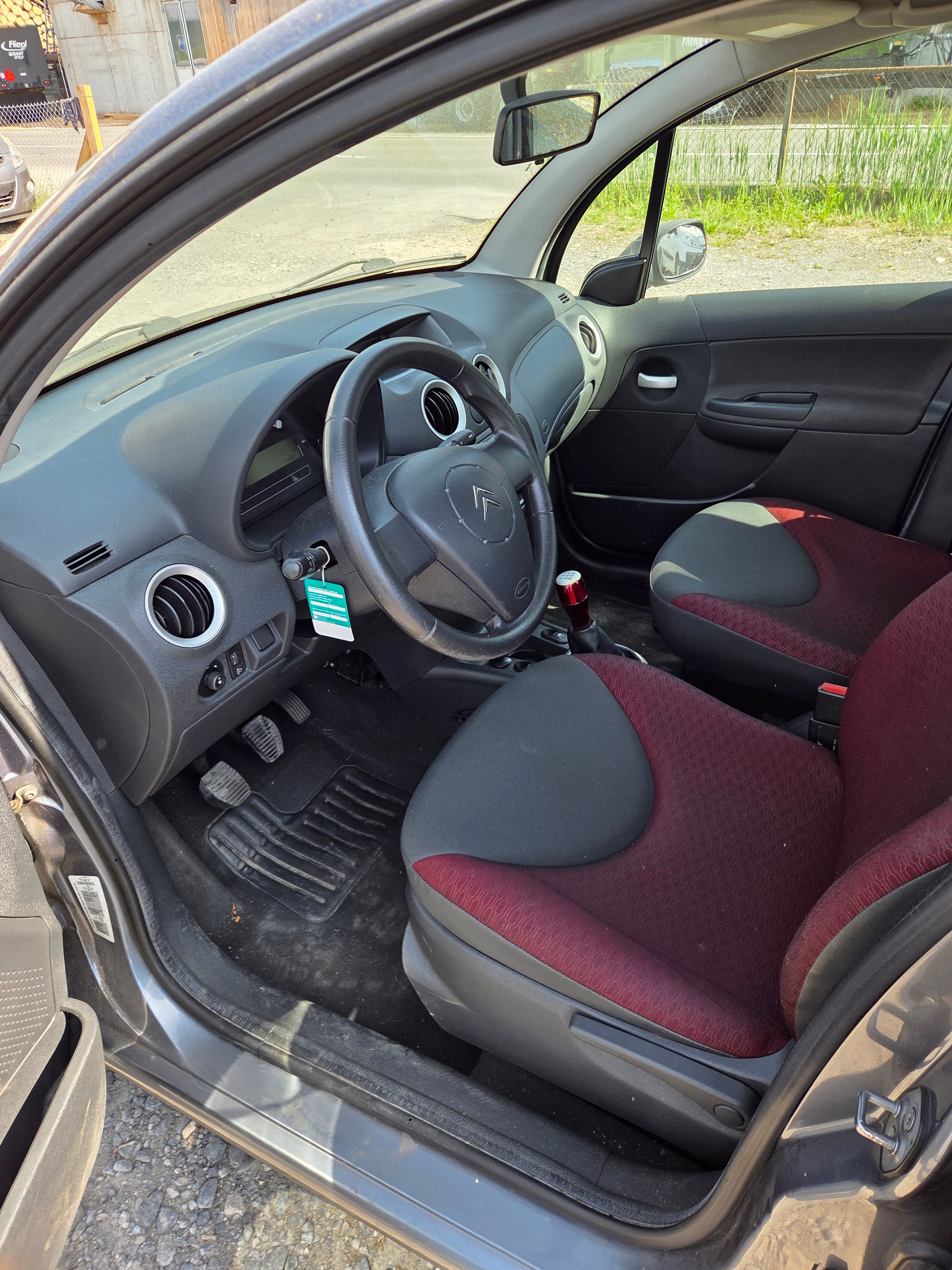 CITROEN C3 1.4i Furio-image-6