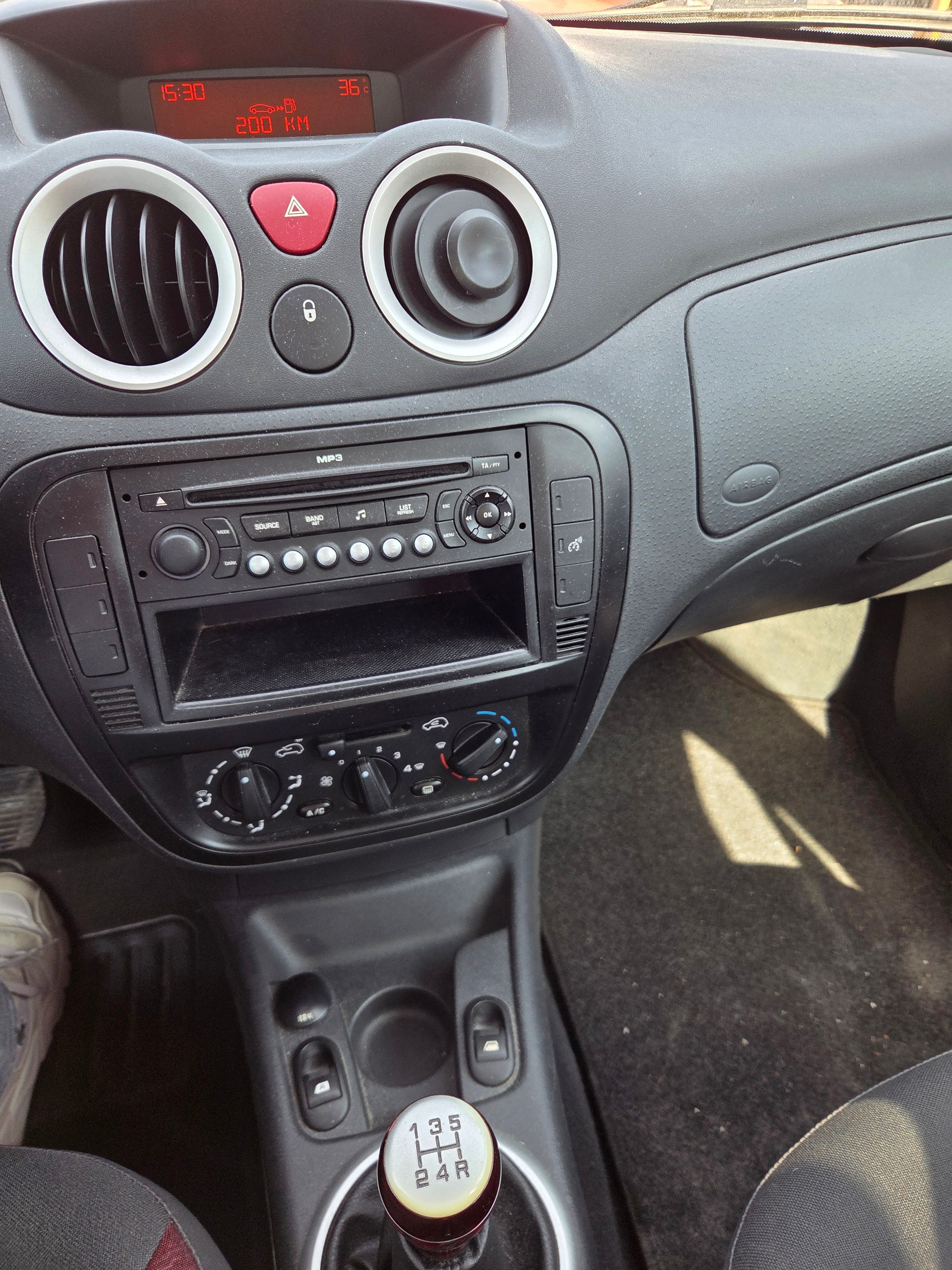 CITROEN C3 1.4i Furio-image-8