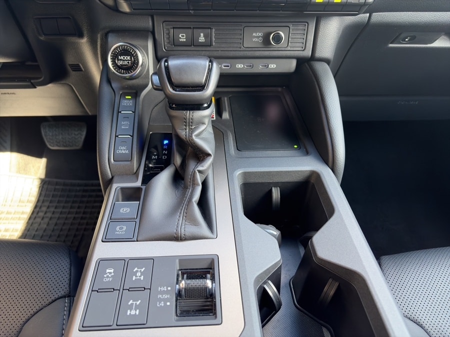 TOYOTA Land Cruiser 2.8TD Executive-image-11