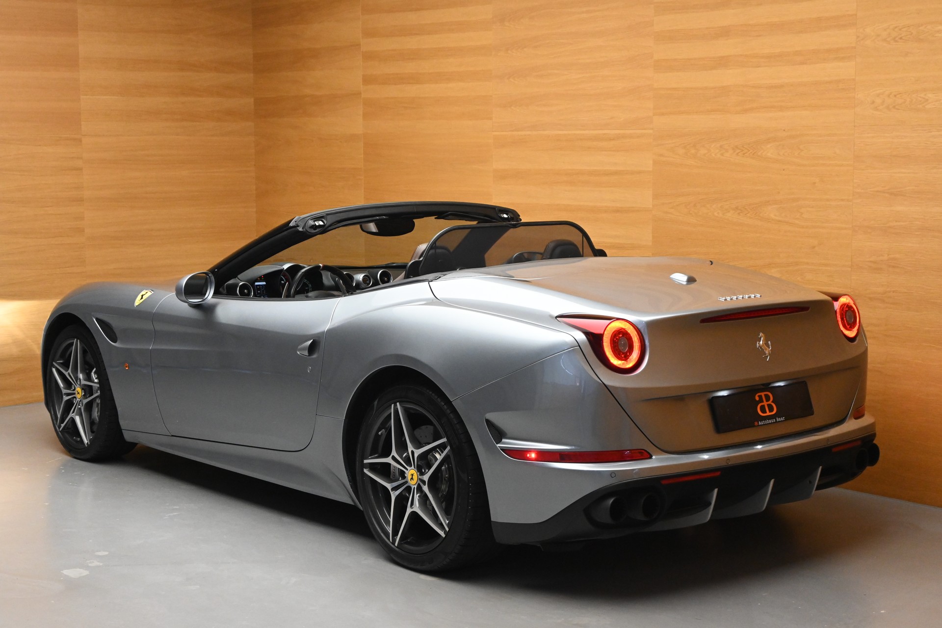 FERRARI California 3.9 V8 T-image-5