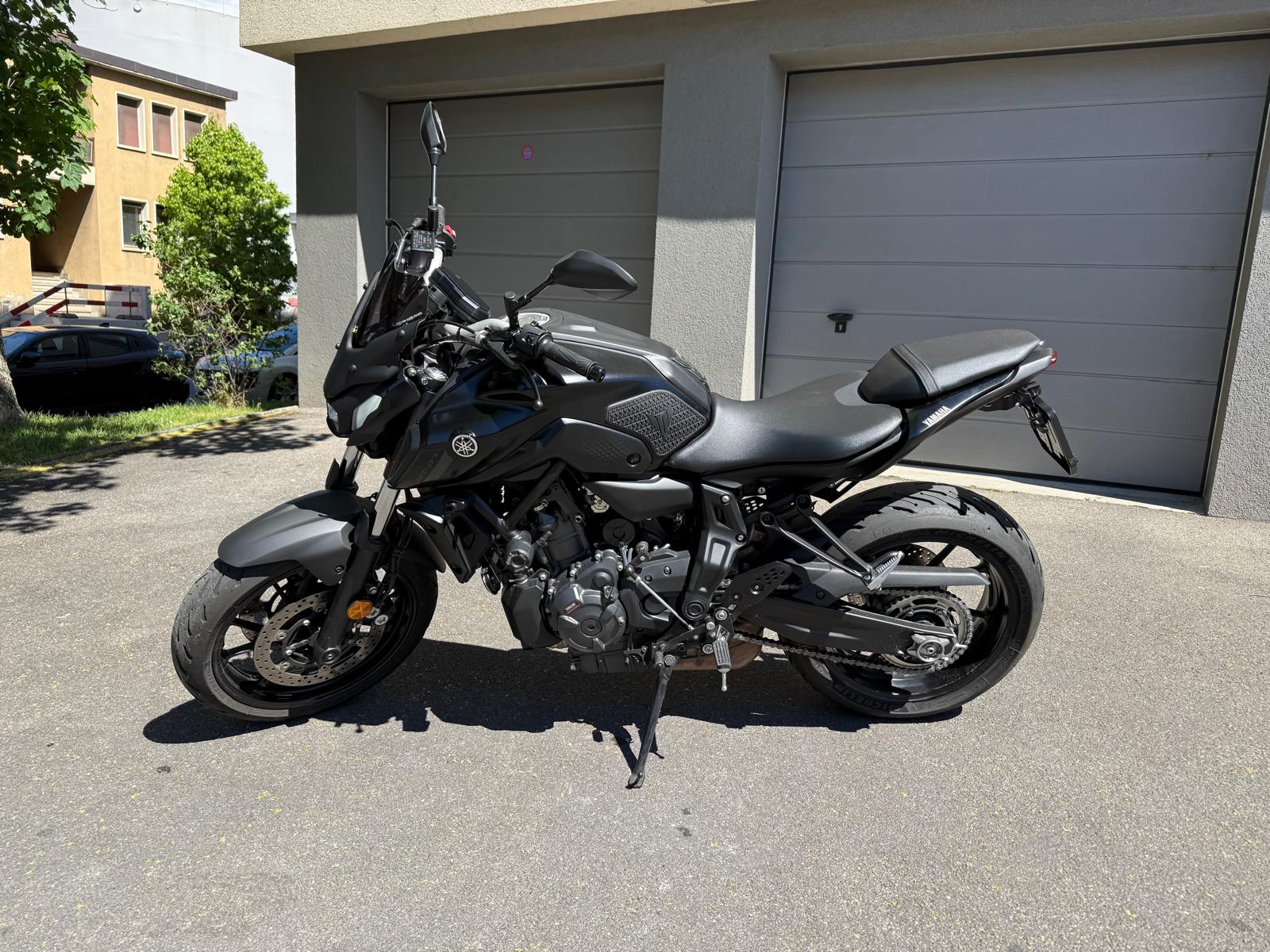 YAMAHA MT-07-image-2