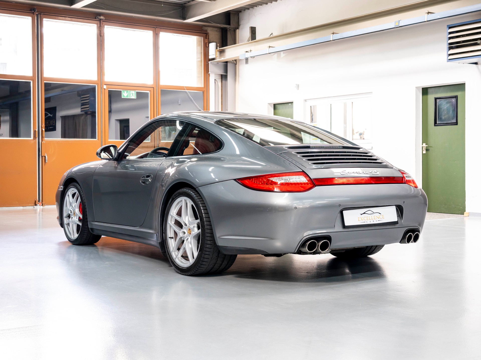 PORSCHE 911 Carrera 4S PDK-image-8