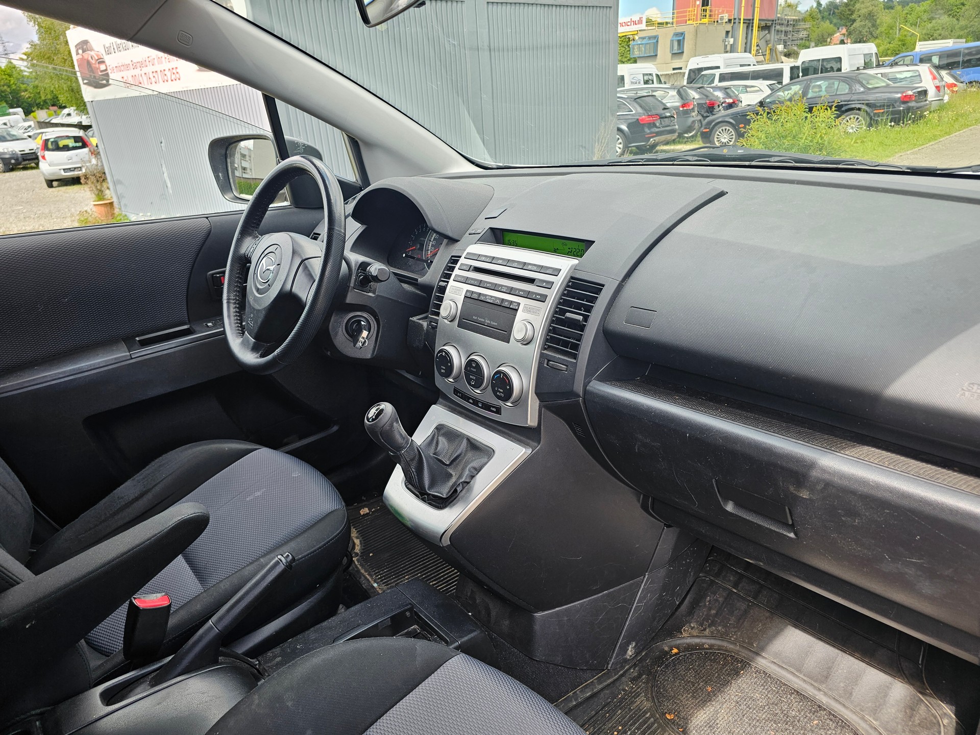 MAZDA 5 1.8 16V Youngster-image-12
