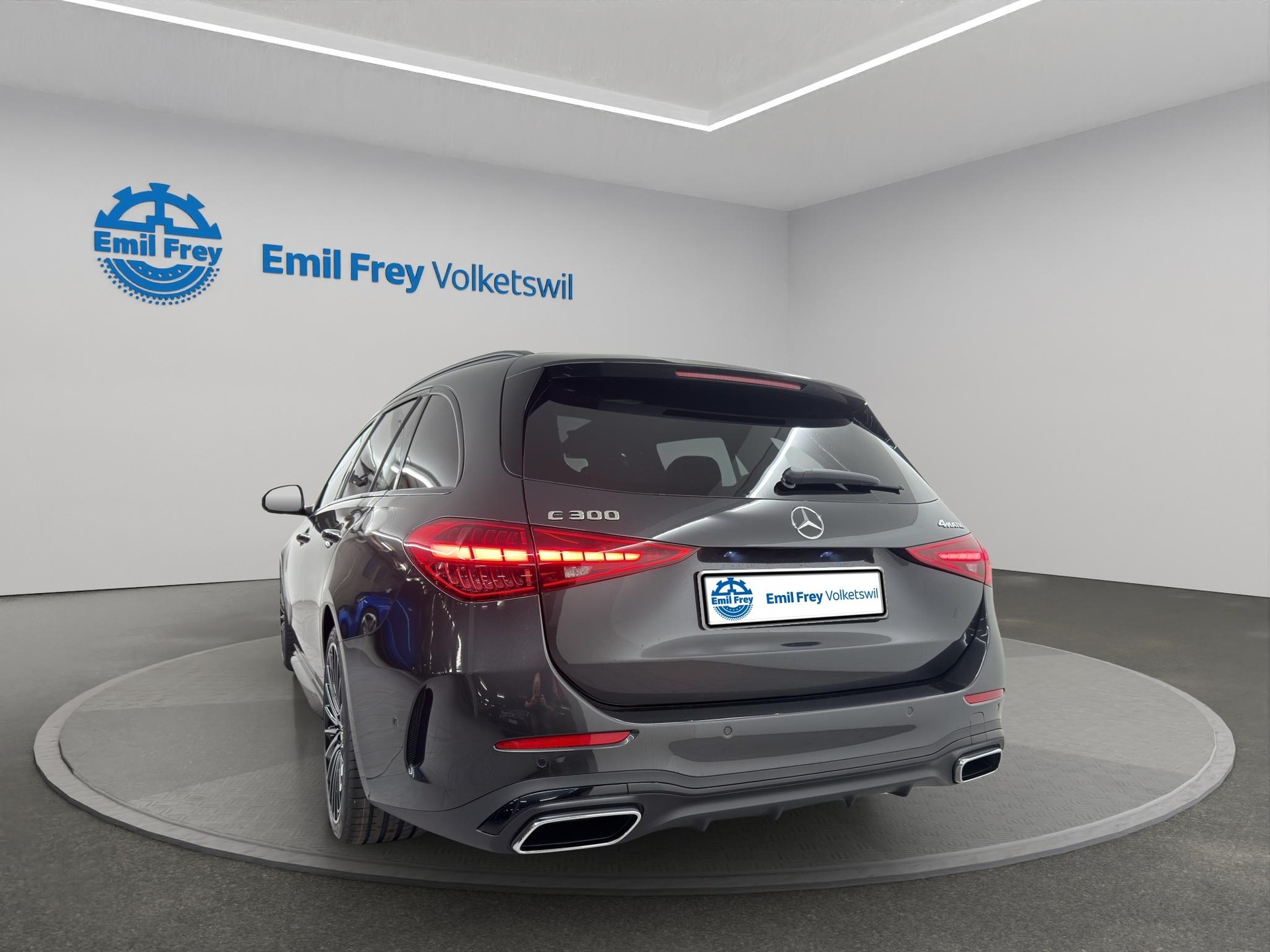 MERCEDES-BENZ C 300 AMG Line 4matic-showroom-element-2