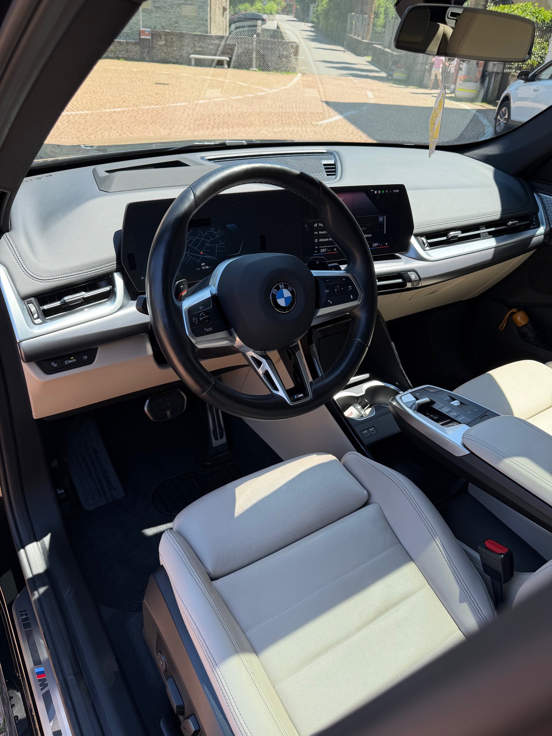 BMW X1 xDrive 23i 48V M Sport-image-9