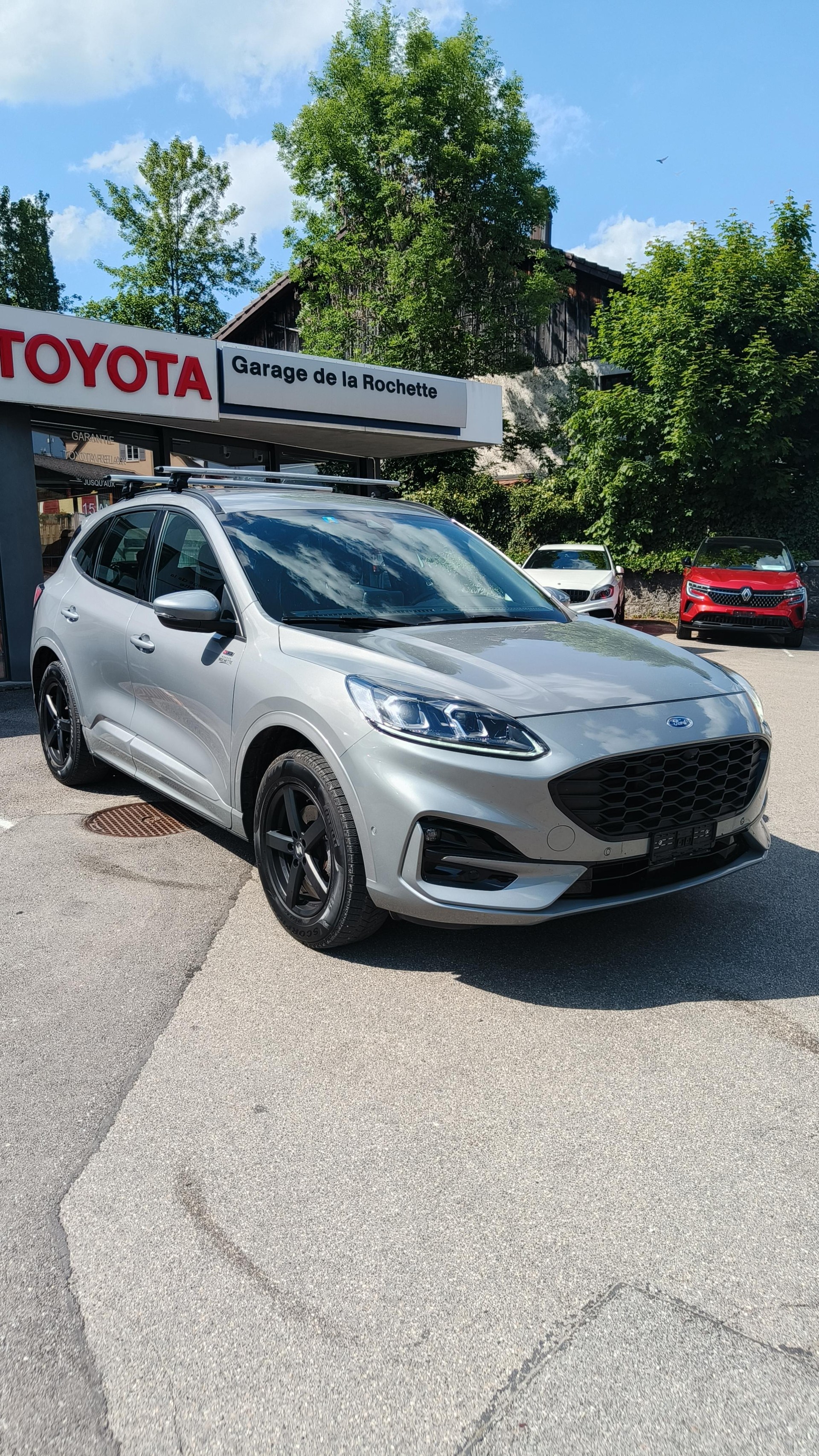 FORD Kuga 2.5 PHEV ST-Line 2WD-image-6
