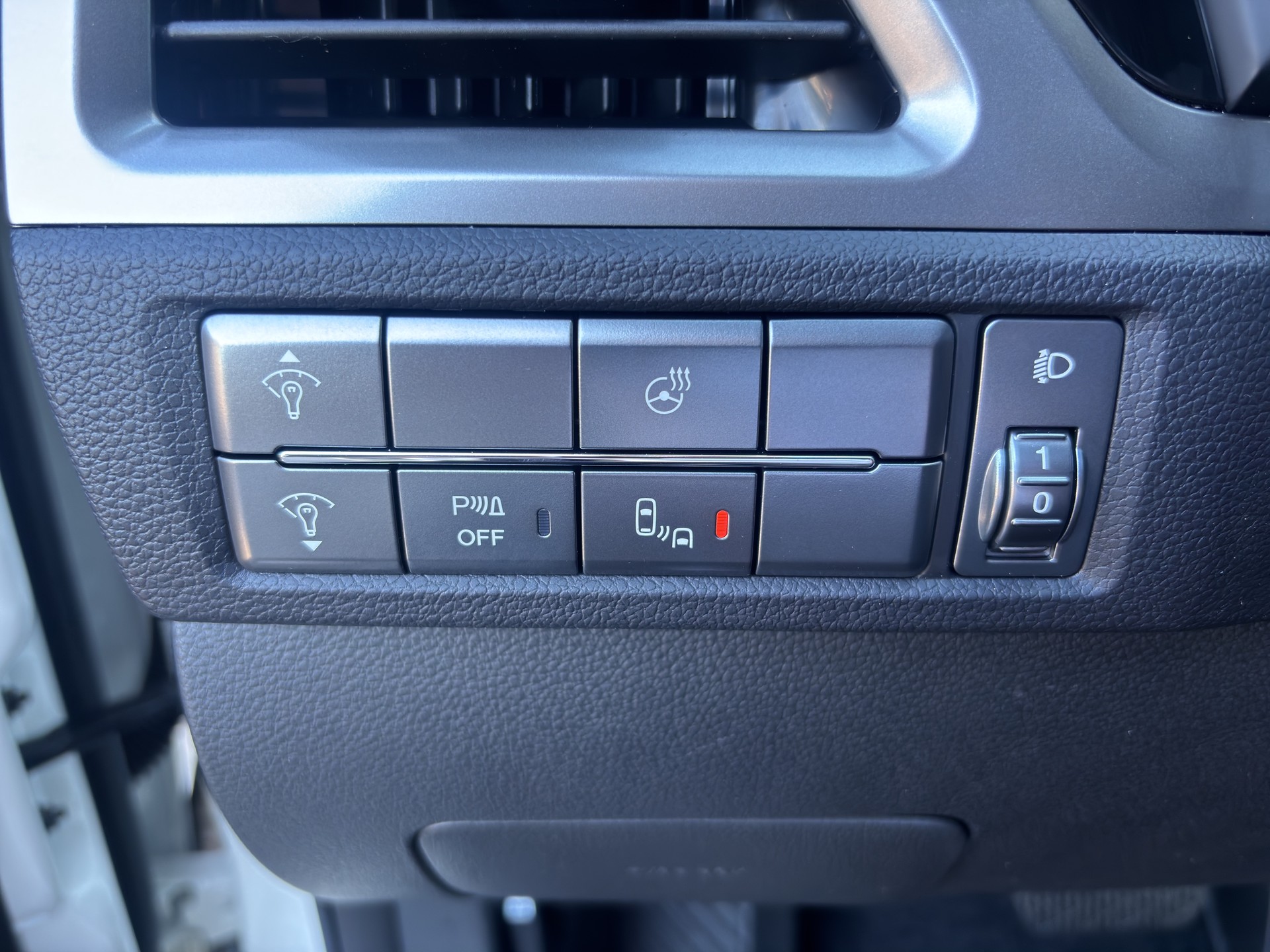 KGM-SsangYong Korando 1.5 T-Gdi Steel 4WD Automat-image-14