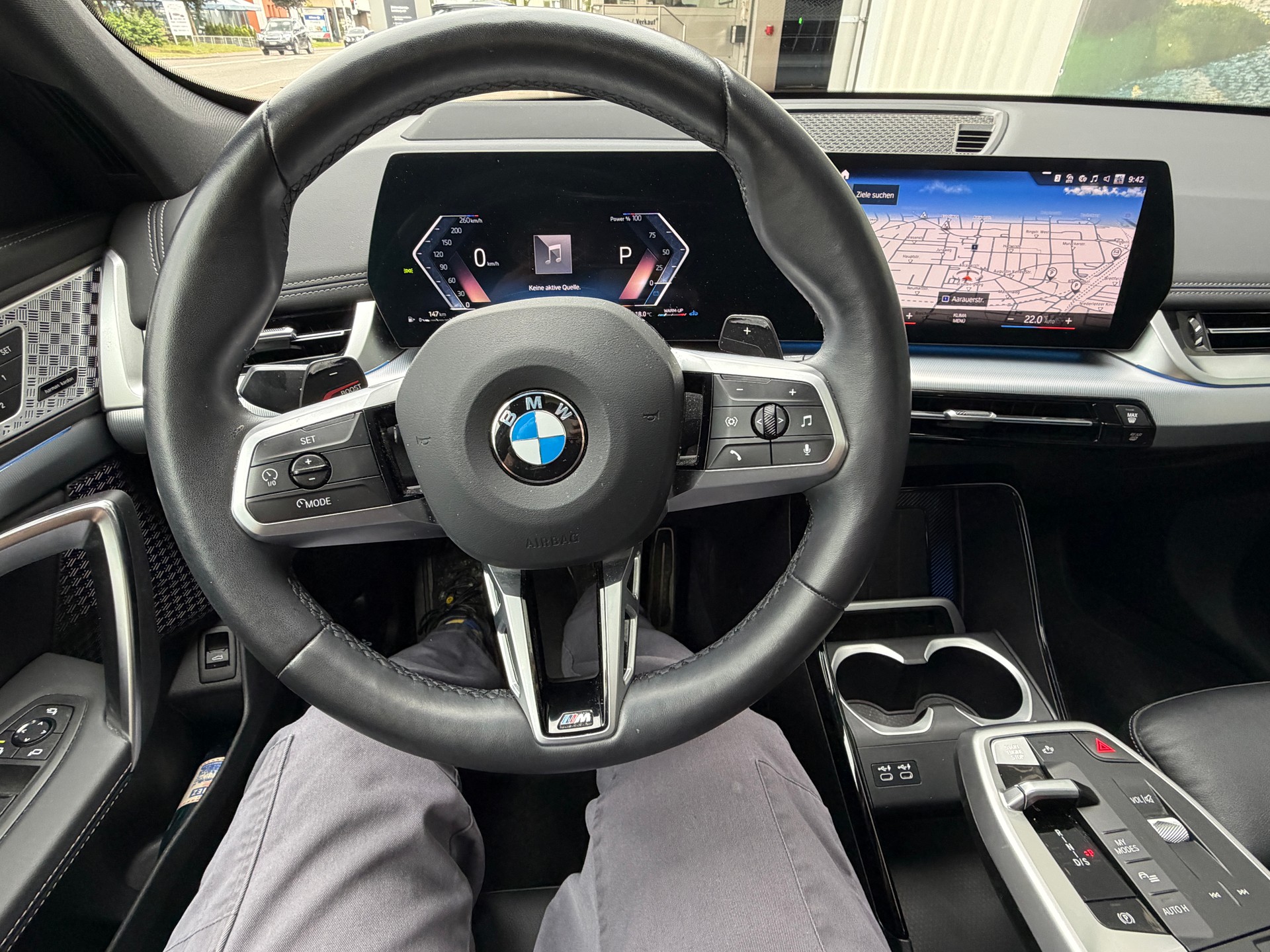 BMW X1 xDrive 23i 48V M Sport Pro-image-13