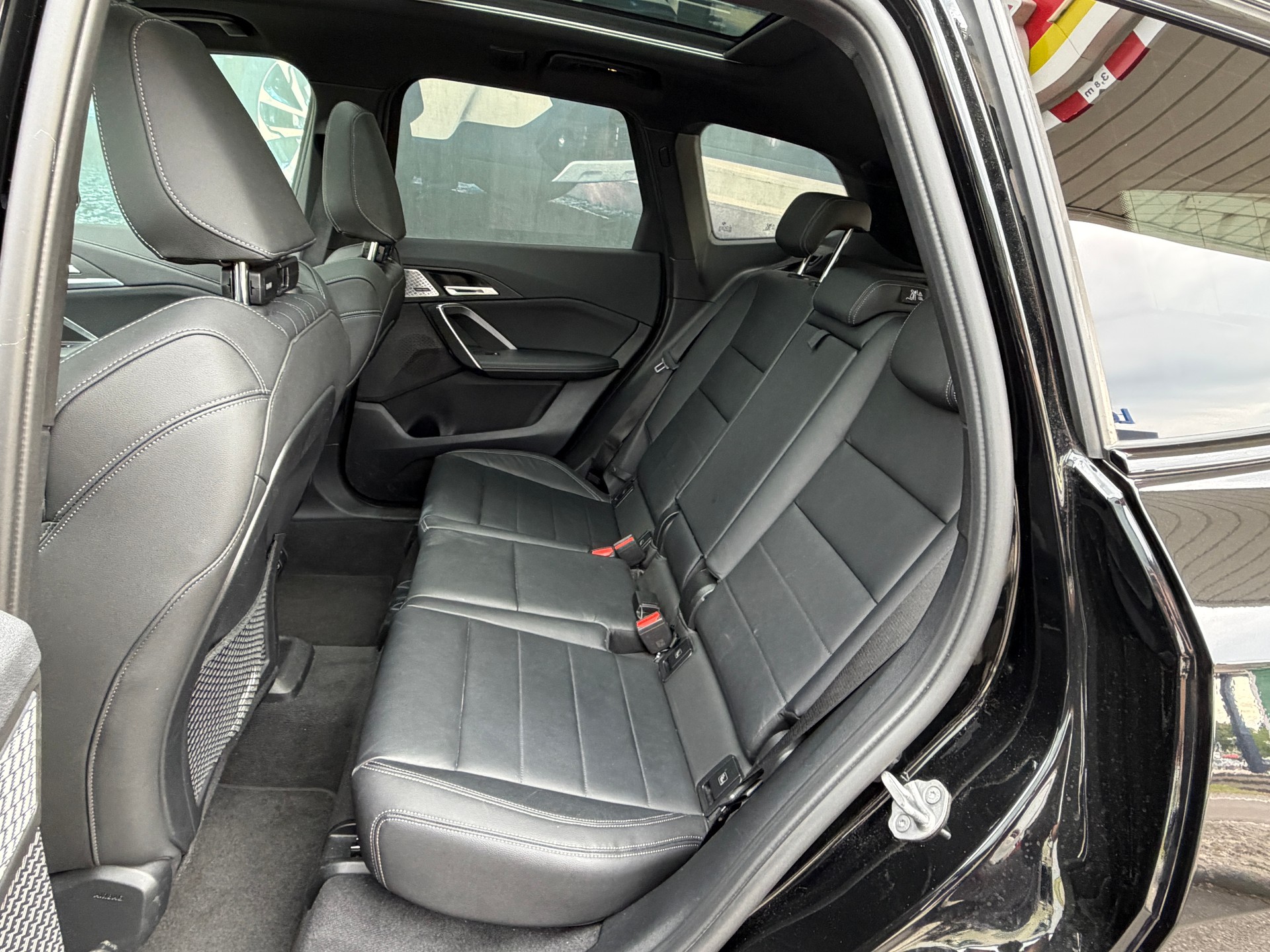 BMW X1 xDrive 23i 48V M Sport Pro-image-7
