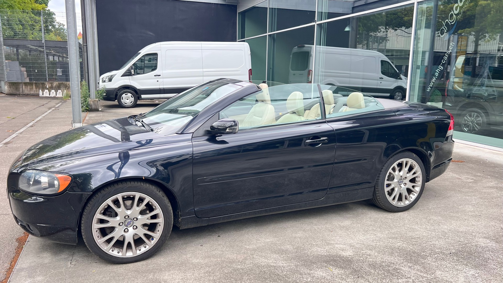 VOLVO C70 T5 Summum-image-9