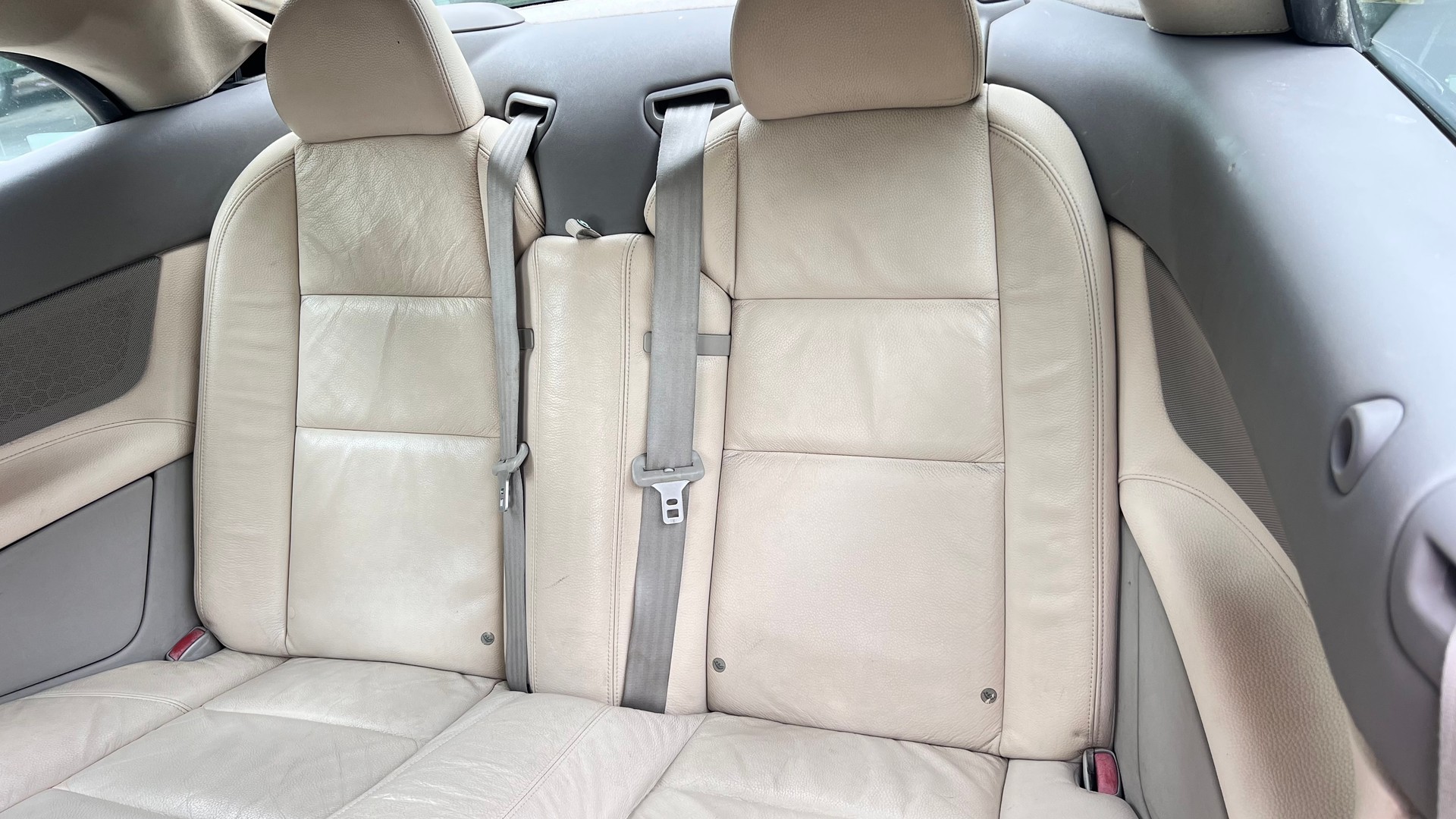VOLVO C70 T5 Summum-image-7