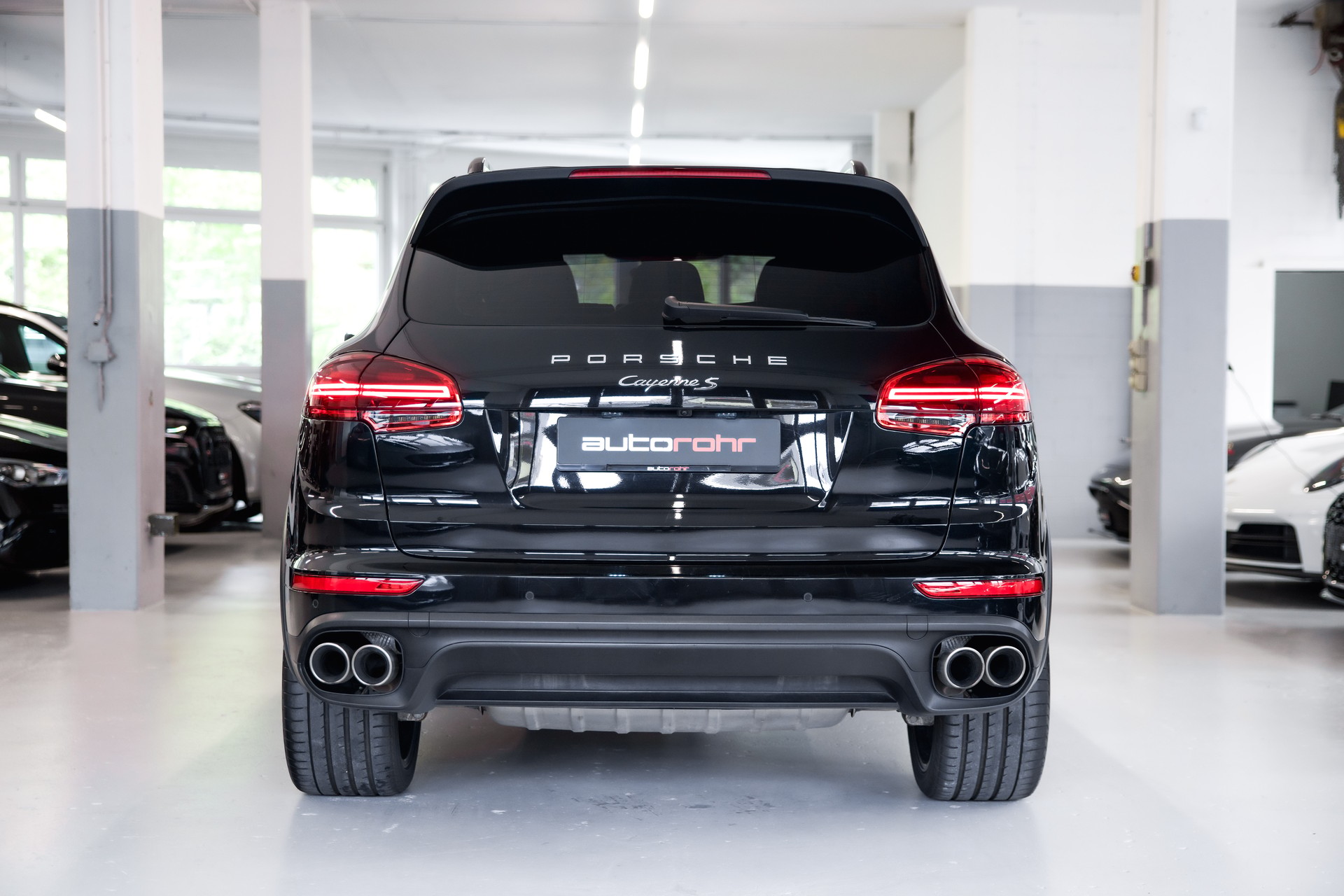 PORSCHE Cayenne S Diesel-image-5