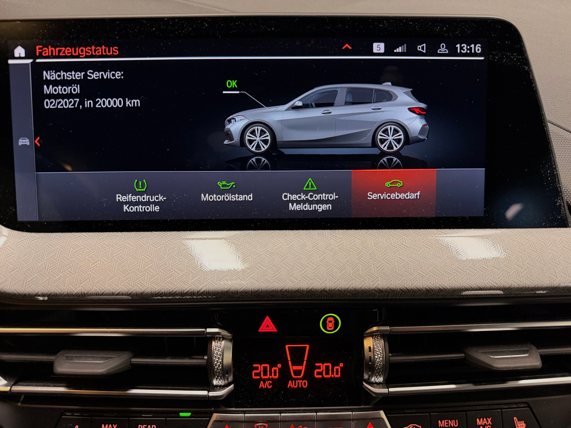 BMW 120i Steptronic | CH-Fzg. | CarVertical | Unfallfrei | Top Ausstattung-image-24