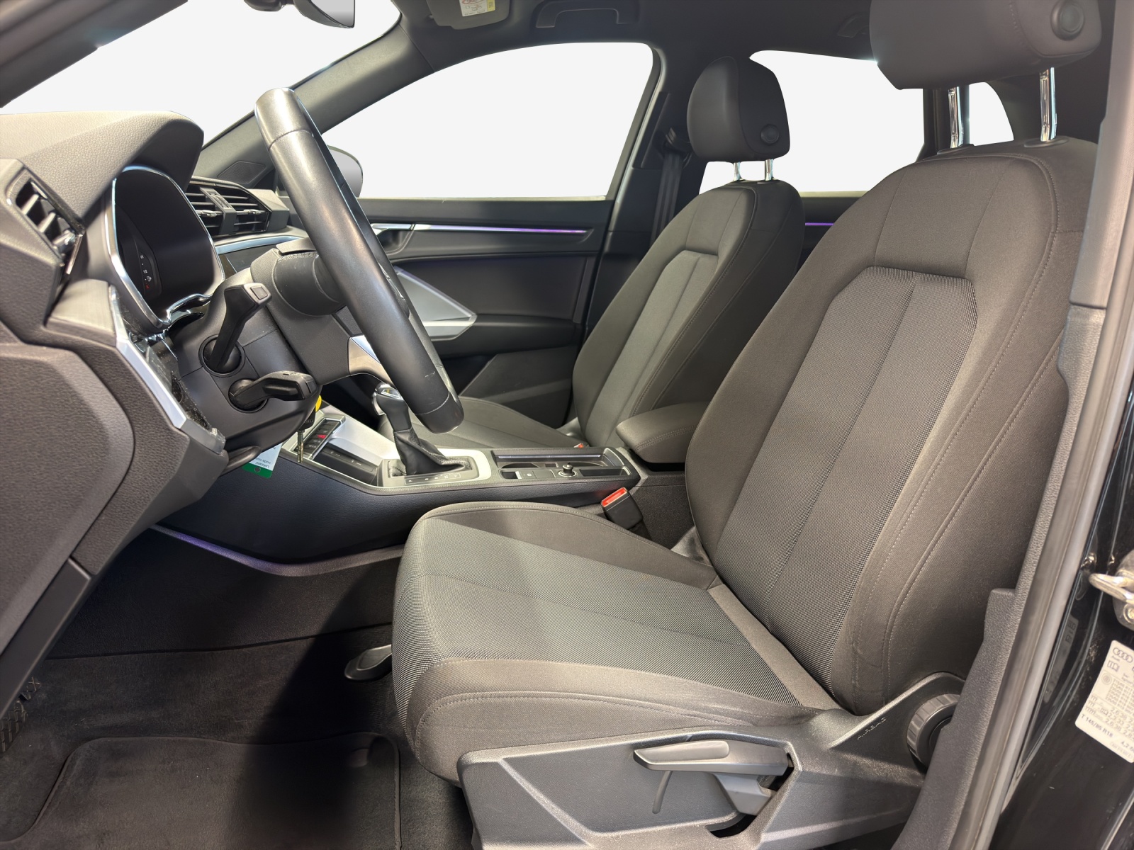 AUDI Q3 40 TFSI advanced quattro S-tronic-image-7