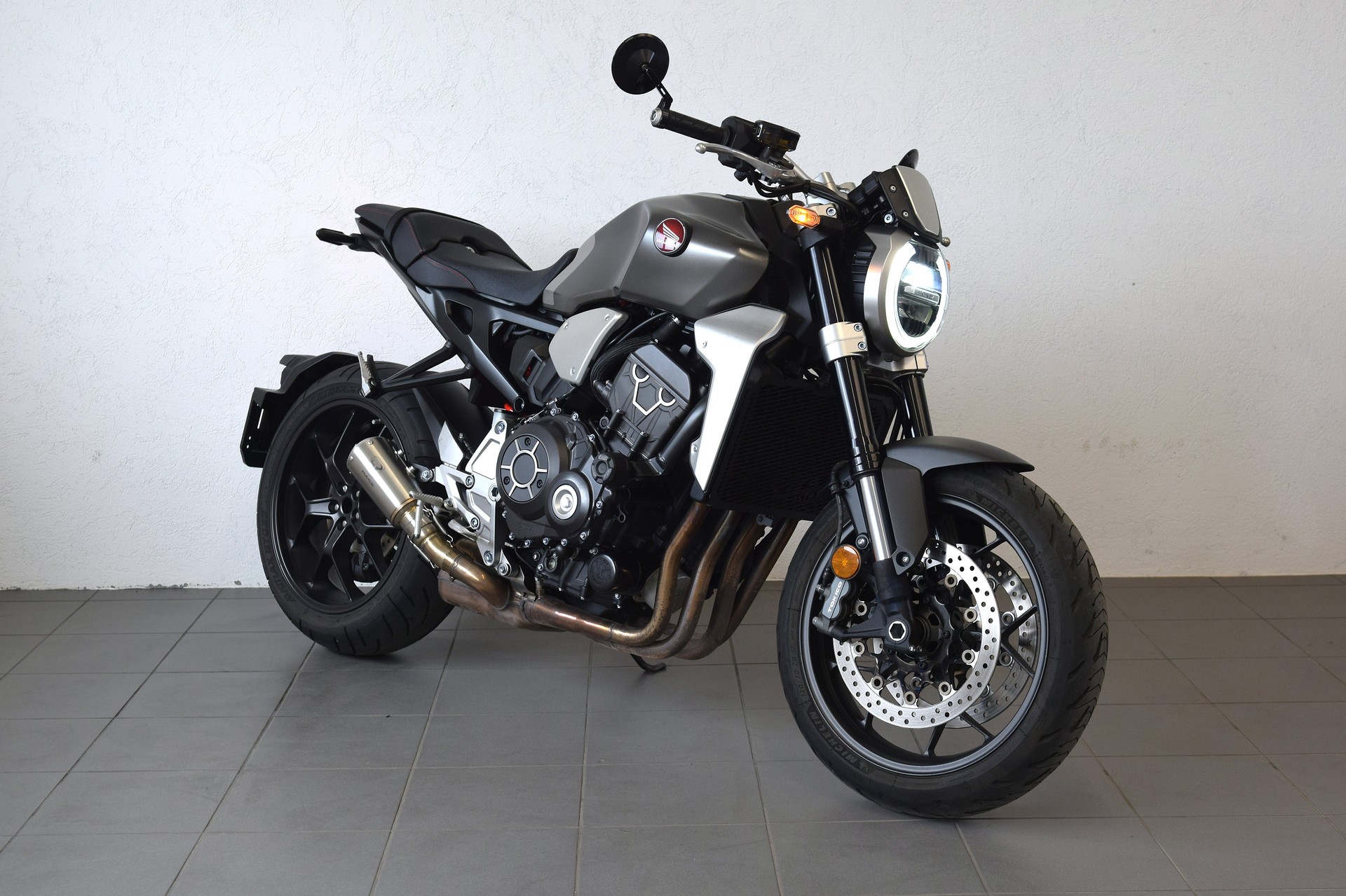 HONDA CB 1000 R ABS-image-8