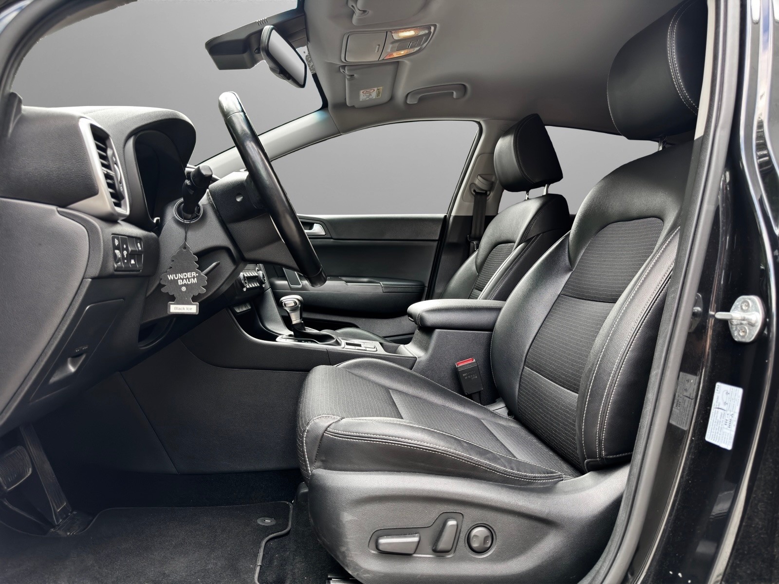 KIA Sportage 1.6CRDi Mild Hybrid Black Edition 4WD DCT-image-7