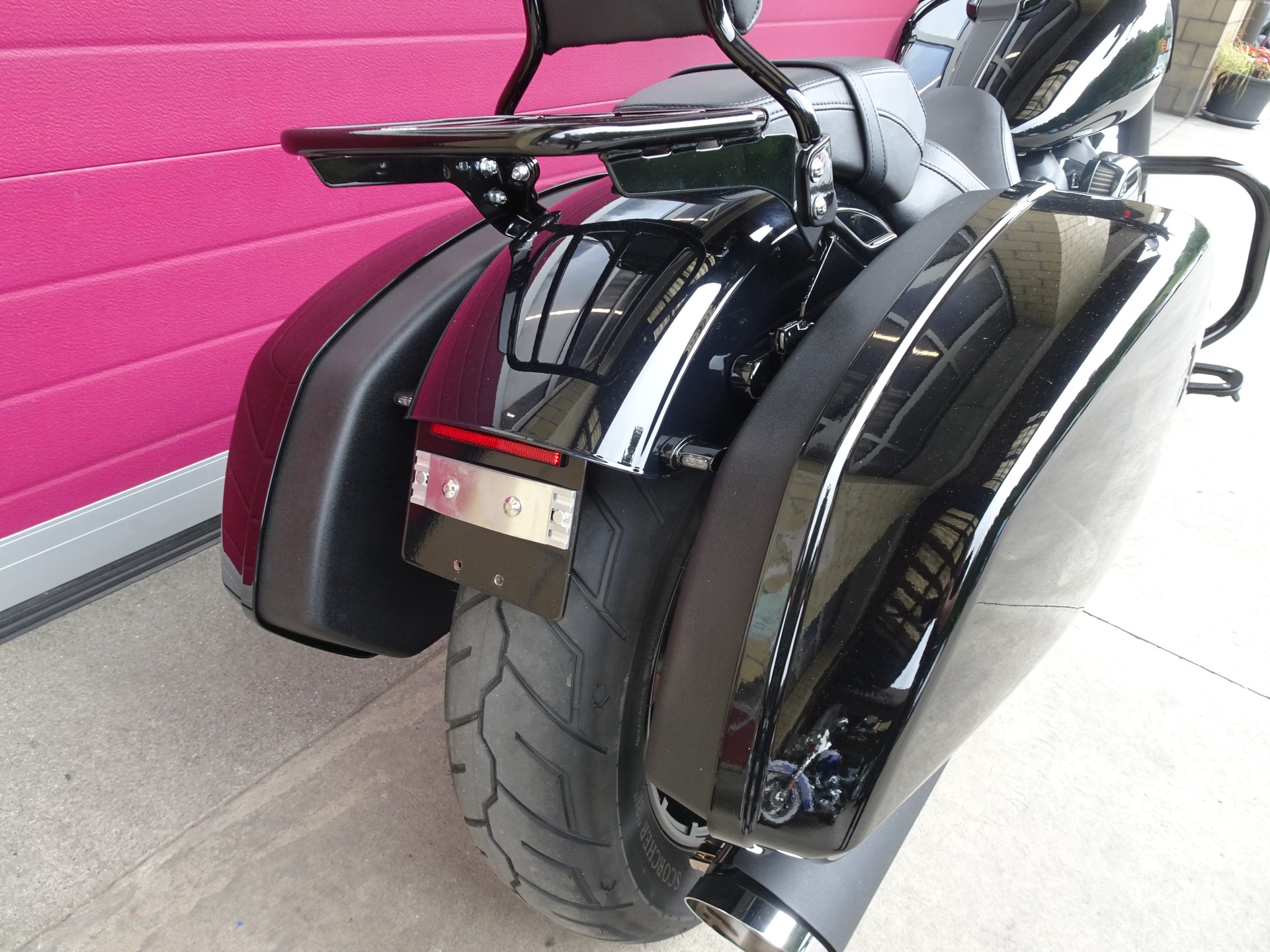 HARLEY-DAVIDSON FLSB Sport Glide 107-image-7
