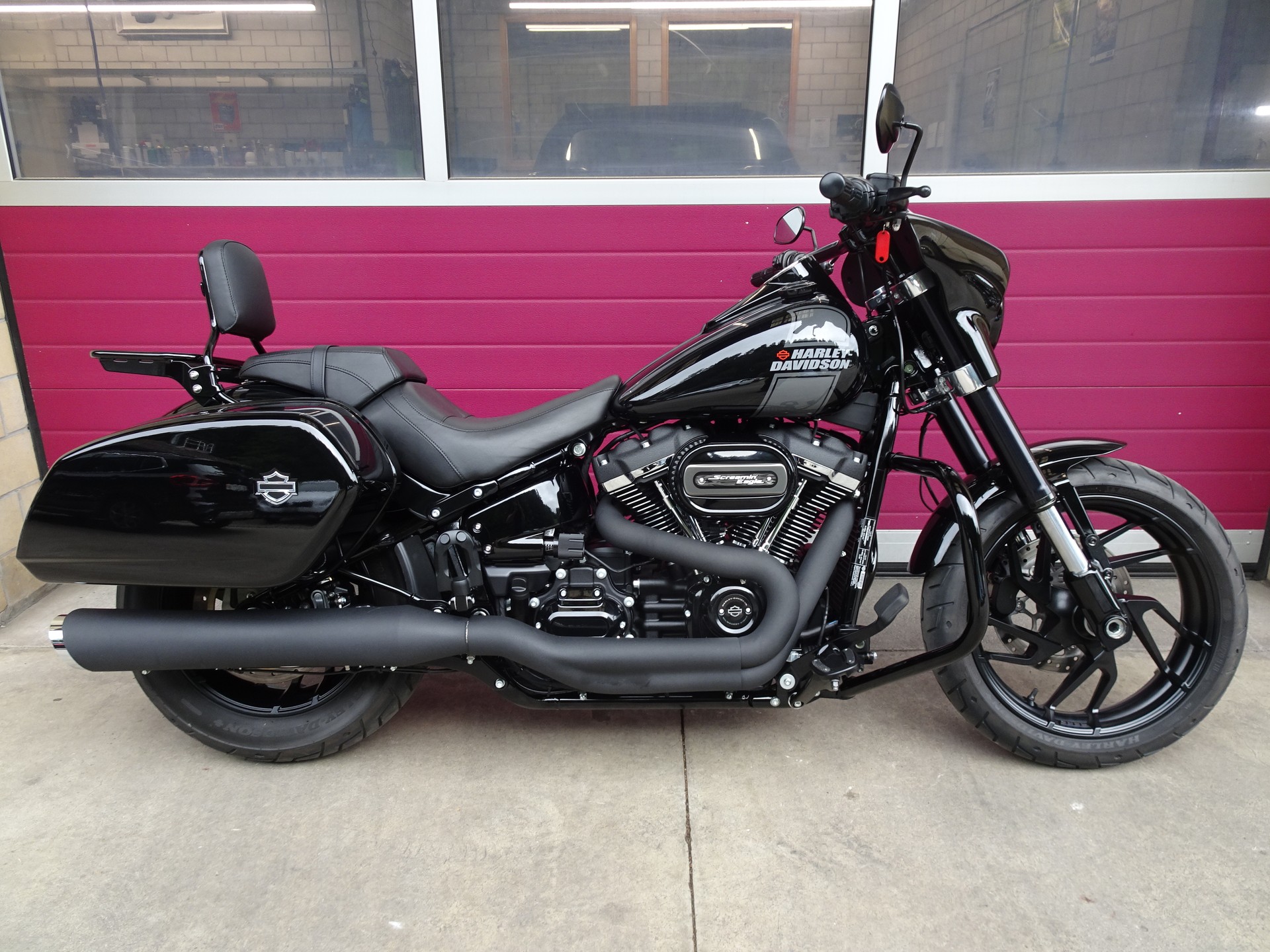 HARLEY-DAVIDSON FLSB Sport Glide 107-image-0