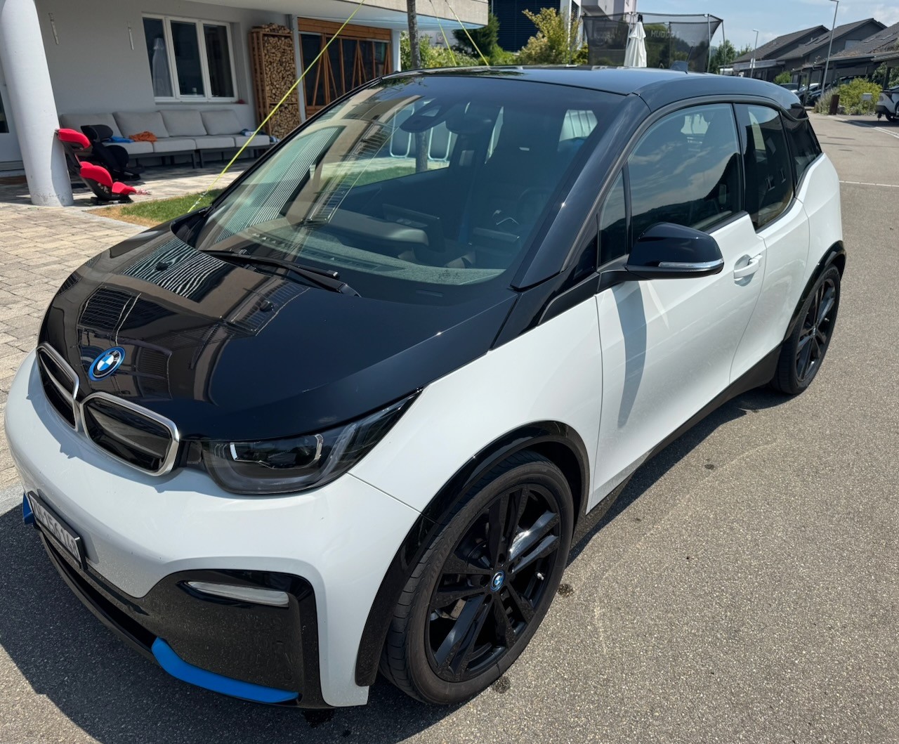BMW i3s