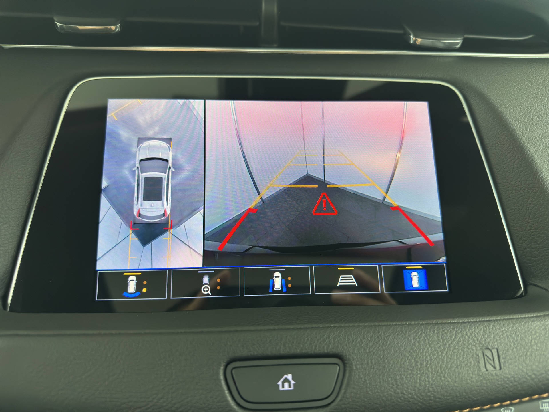 CADILLAC XT4 2.0 T Sport AWD-image-15