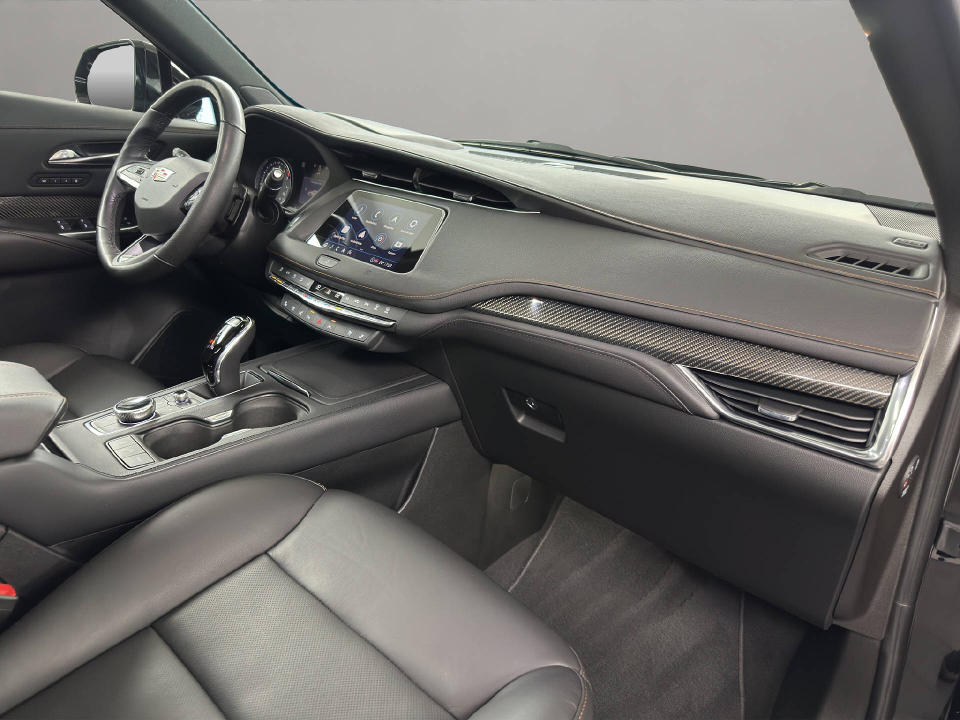 CADILLAC XT4 2.0 T Sport AWD-image-10