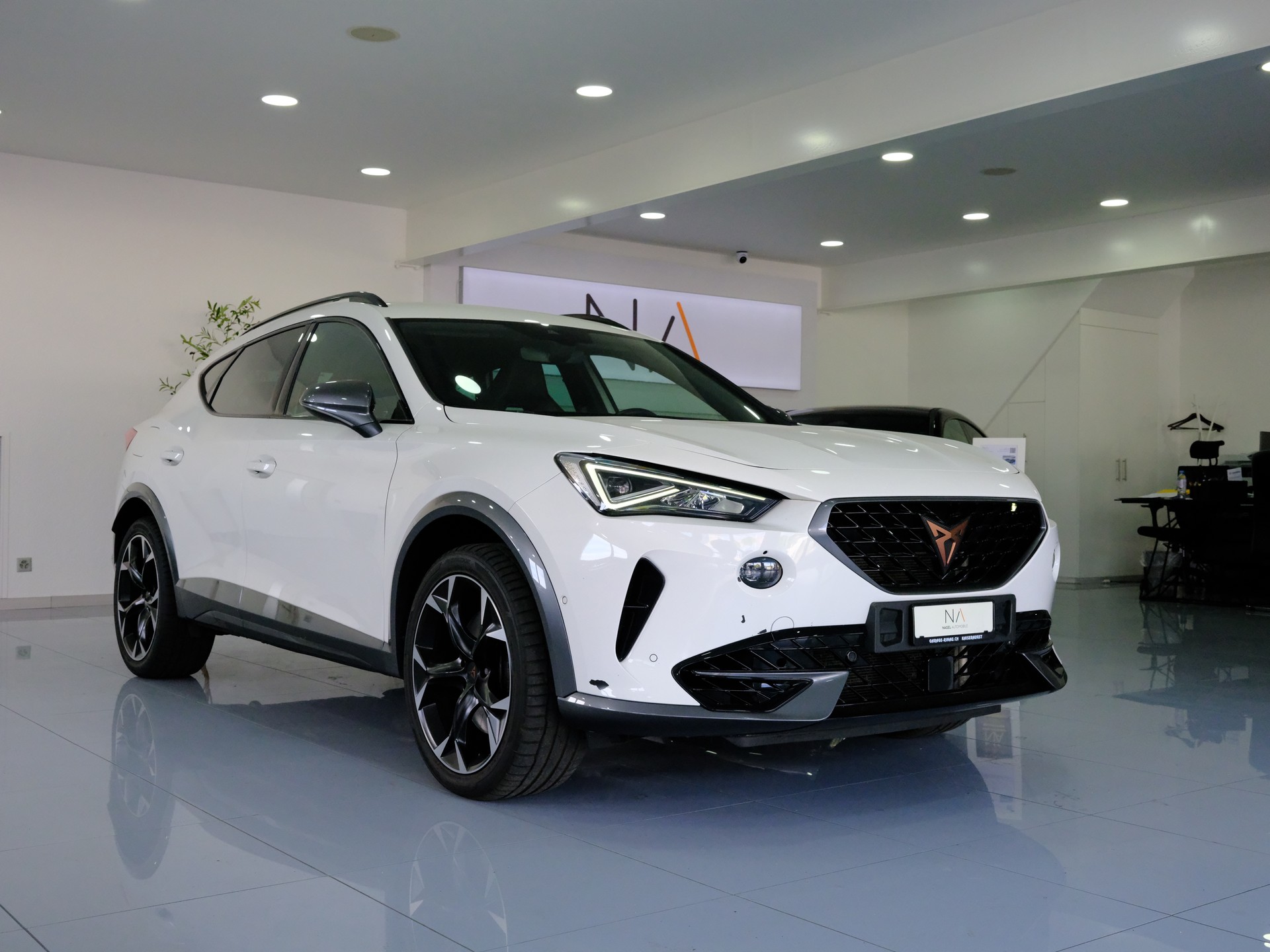 CUPRA Formentor 2.0TSI 4Drive DSG-showroom-element-1
