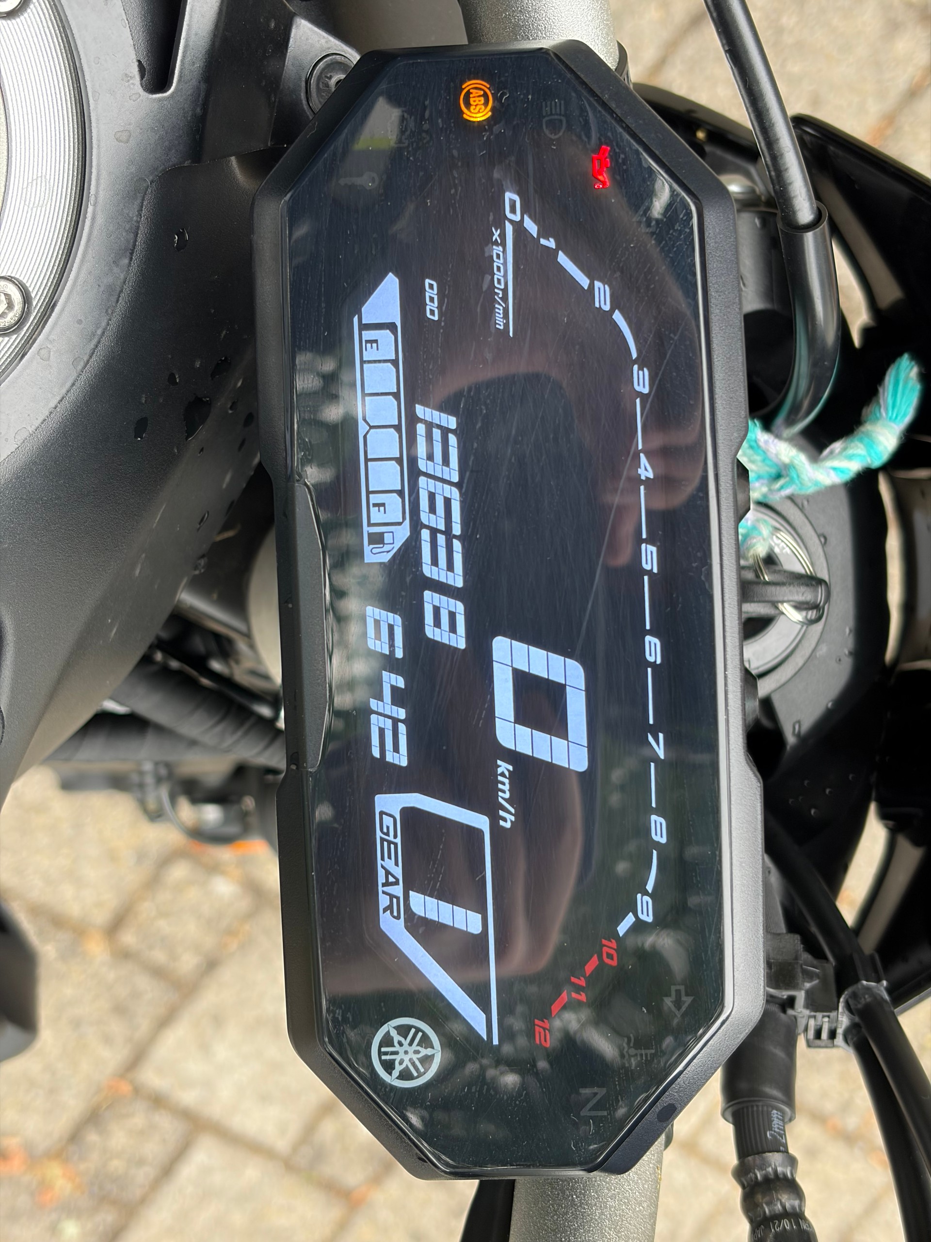YAMAHA MT-07-image-9