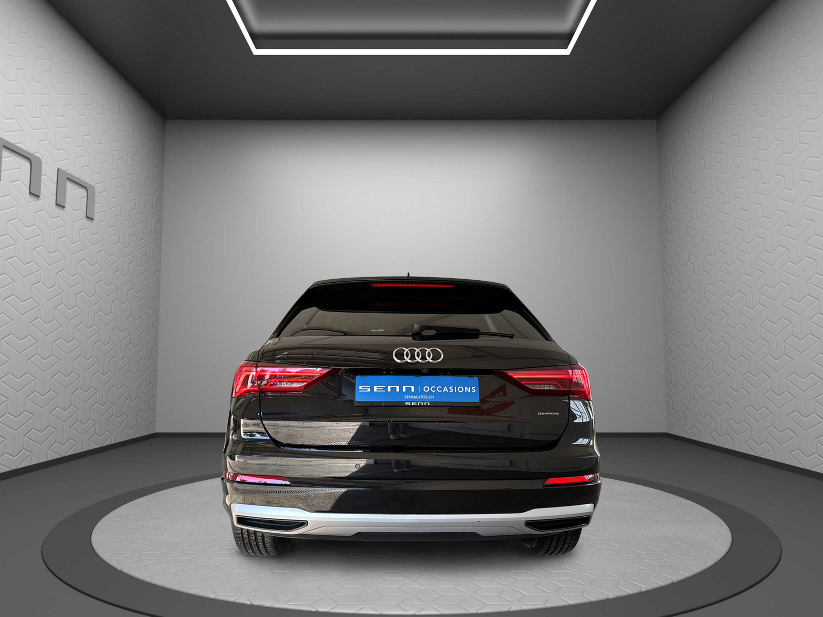 AUDI Q3 40 TFSI advanced quattro S-tronic-image-4
