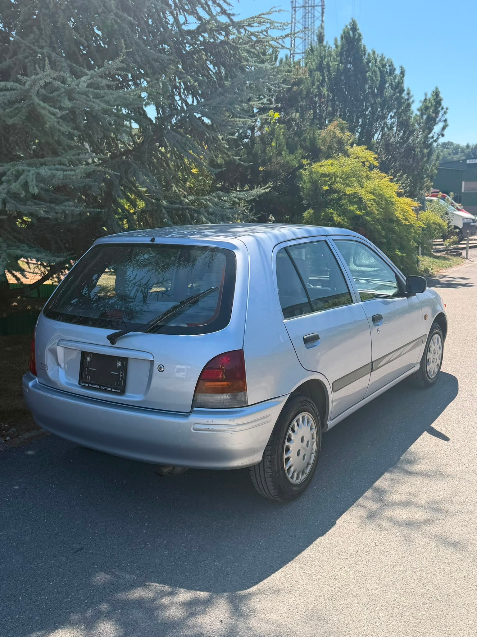 TOYOTA Starlet 1.3 Crystal-image-3