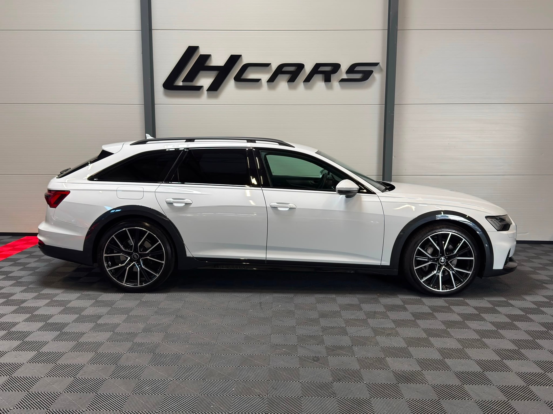 AUDI A6 Allroad 3.0 50 TDI quattro T-Tronic-image-4