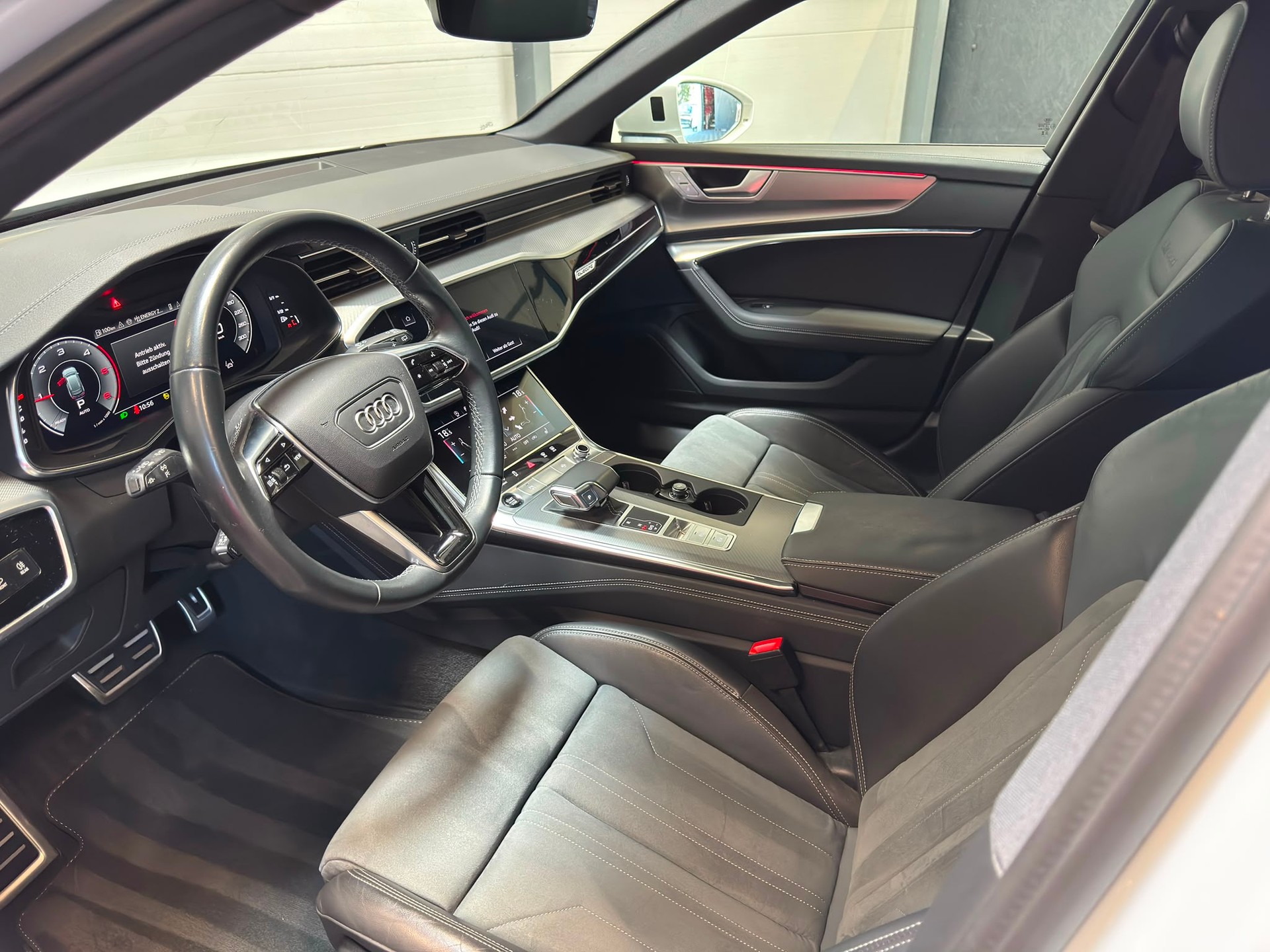 AUDI A6 Allroad 3.0 50 TDI quattro T-Tronic-image-15