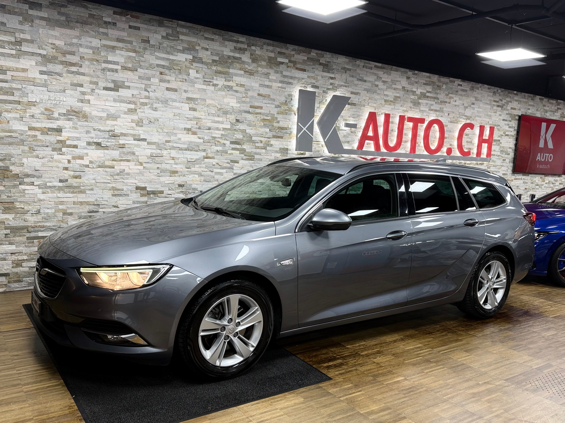 OPEL Insignia 1.5 T Sports Tourer Edition-showroom-element-1