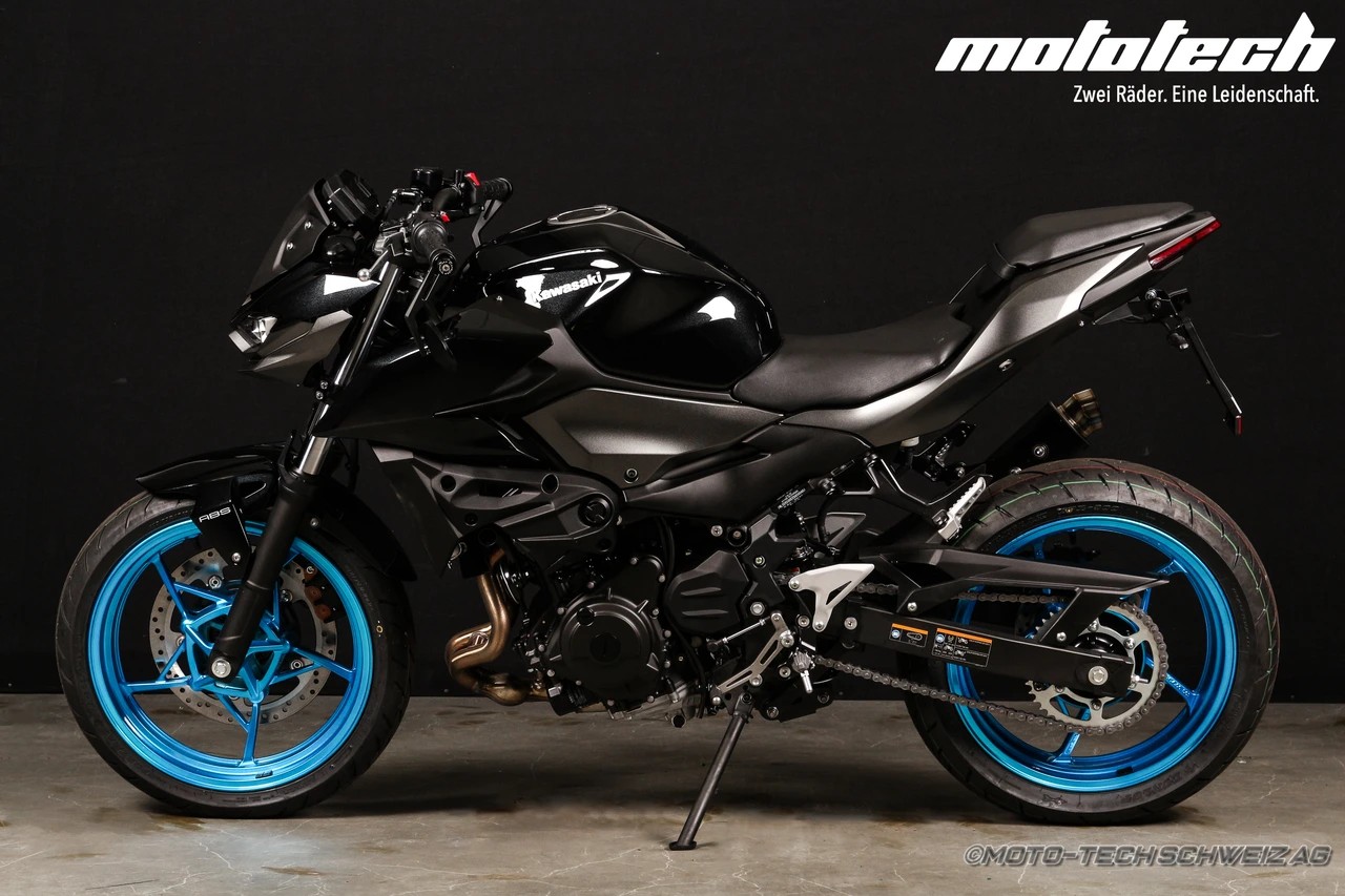 KAWASAKI Z 500 STAGE 1 PEARLBLUE-image-3