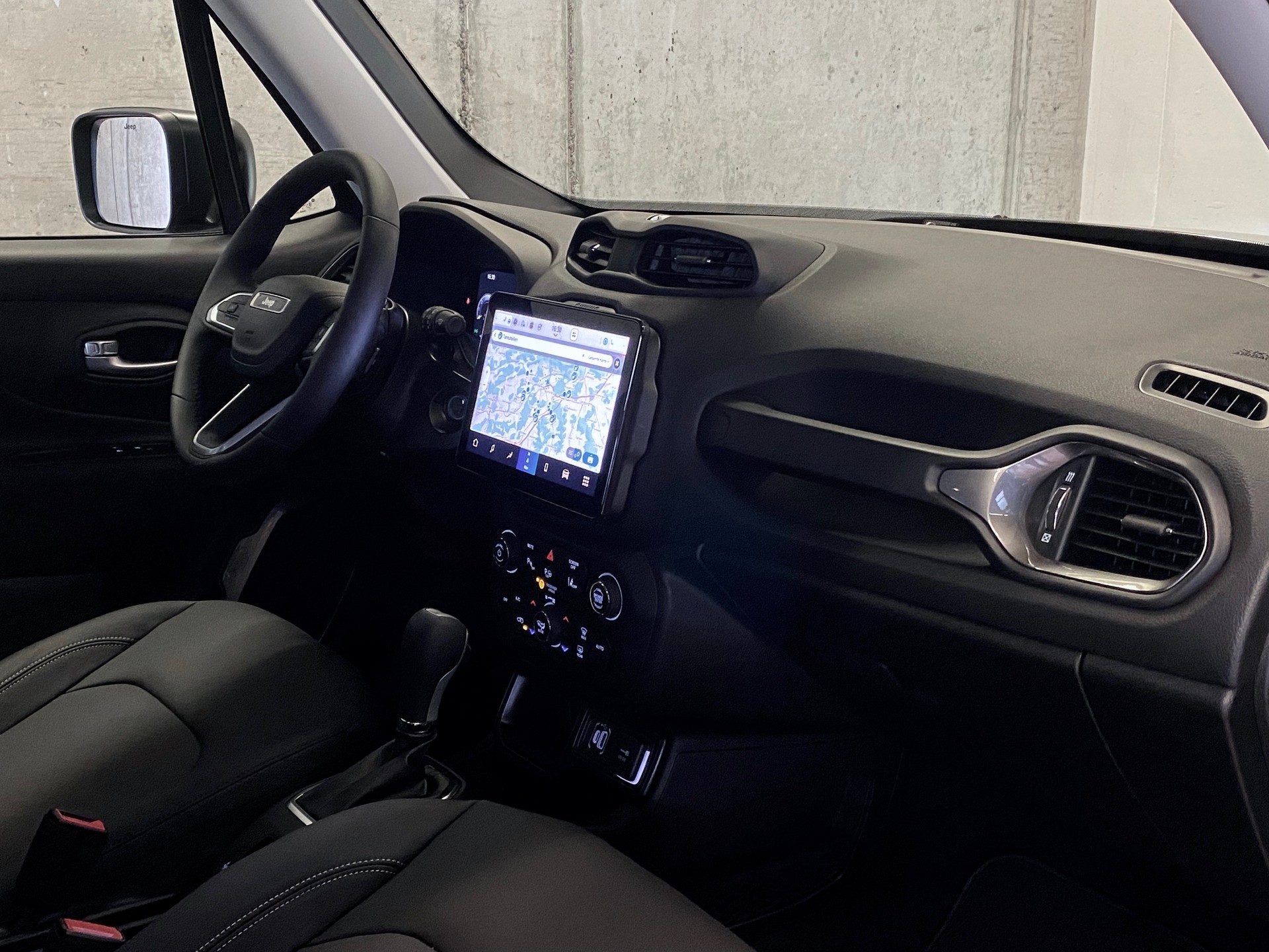 JEEP Renegade 1.5 *MildHybrid*Swiss*Summit*-image-5