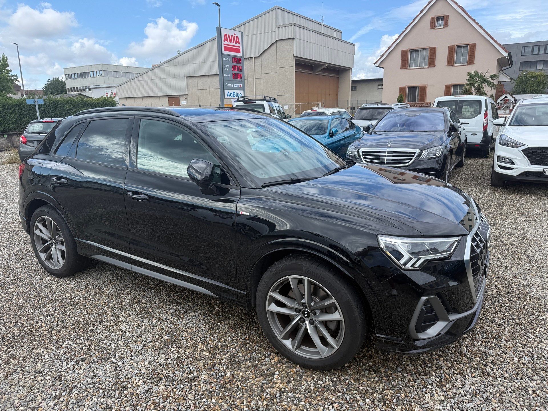 AUDI Q3 40 TFSI S line quattro S-tronic