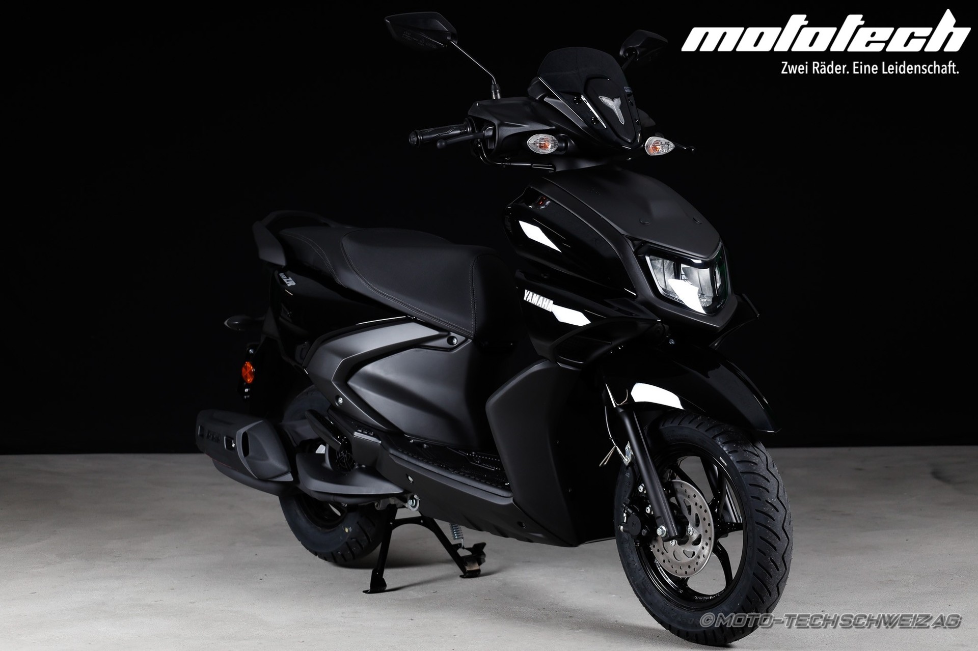YAMAHA RayZR 125-image-0