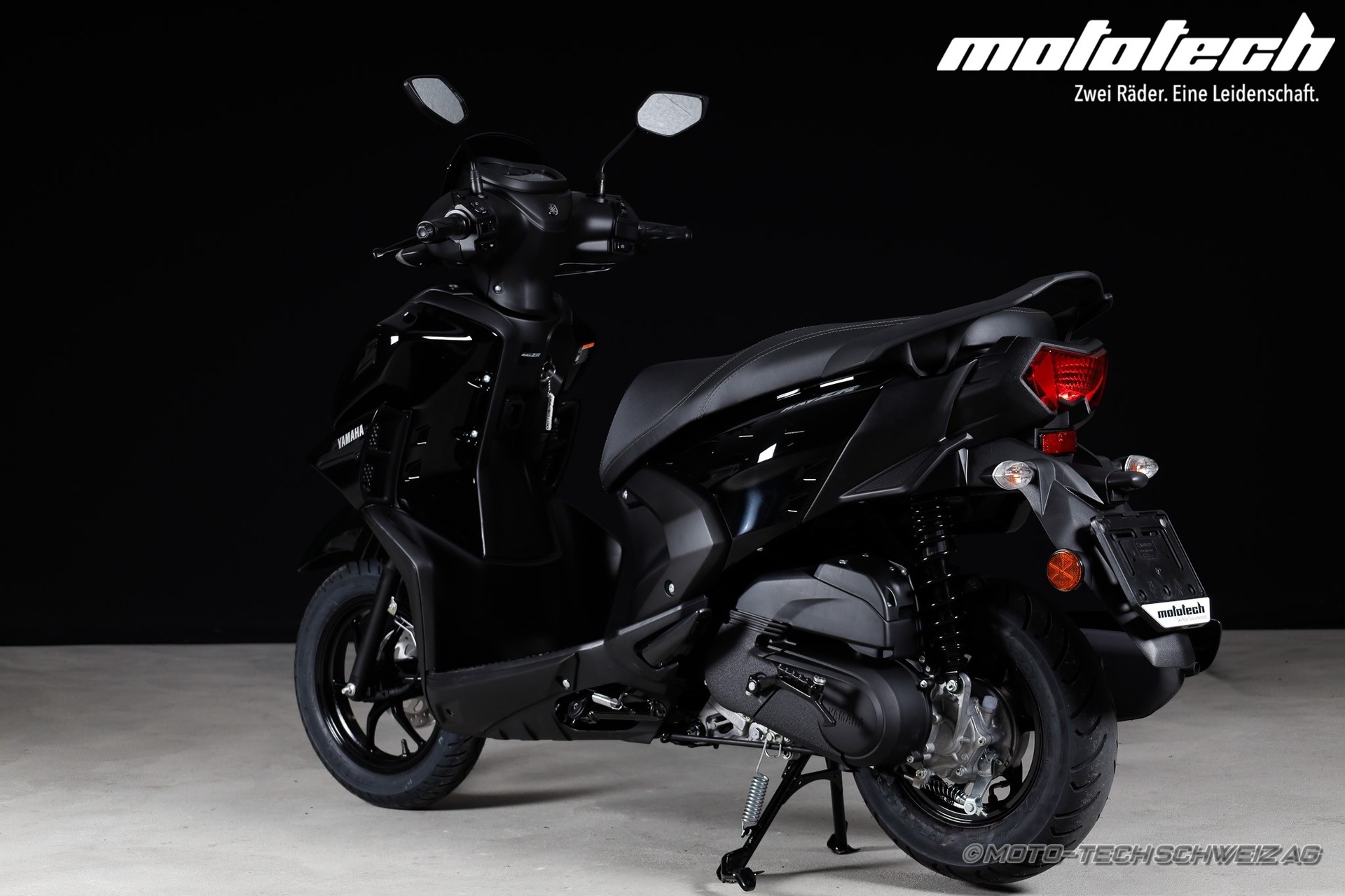 YAMAHA RayZR 125-image-3