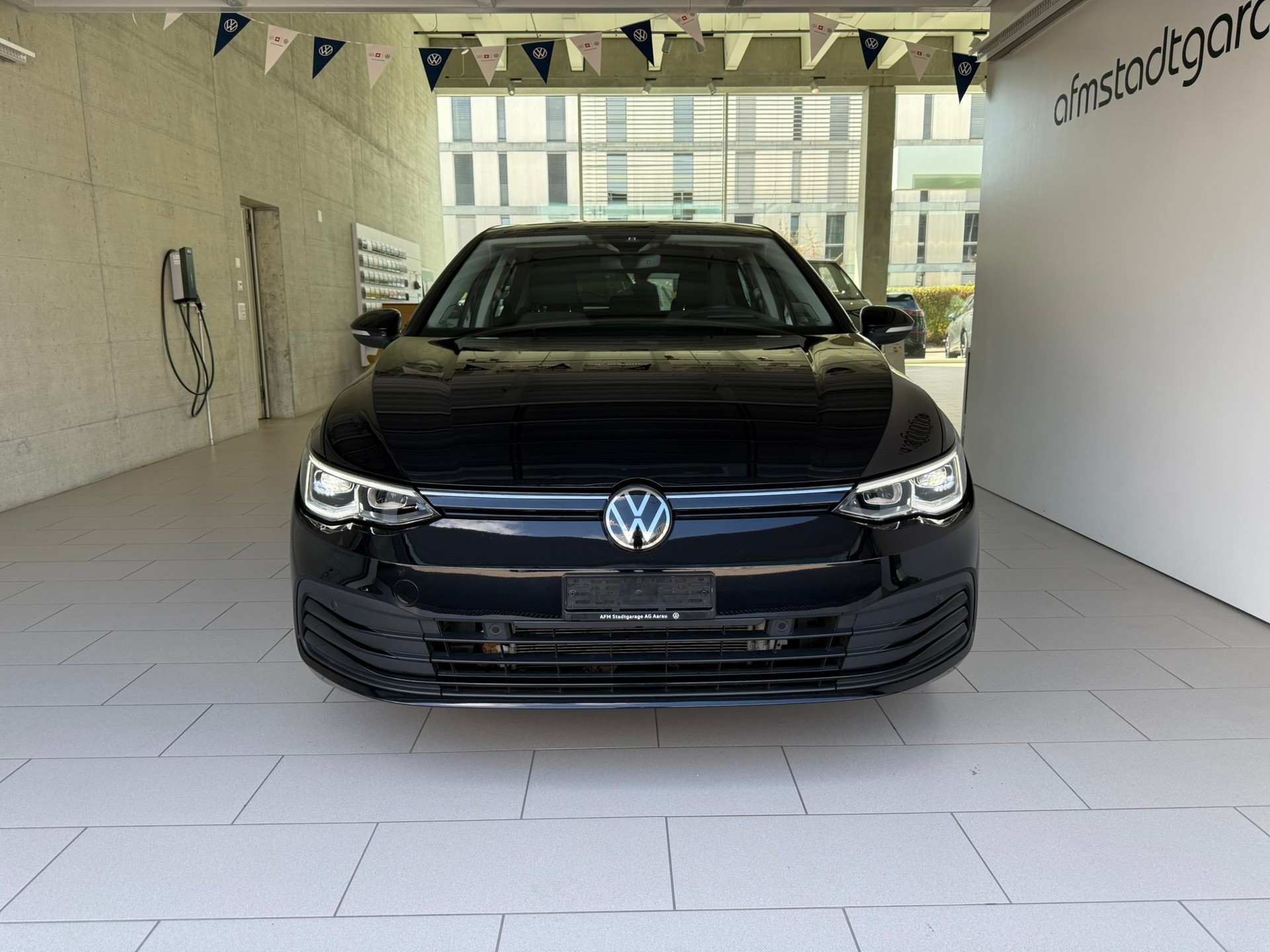 VW Golf 1.5 e TSI ACT Selection DSG-showroom-element-1