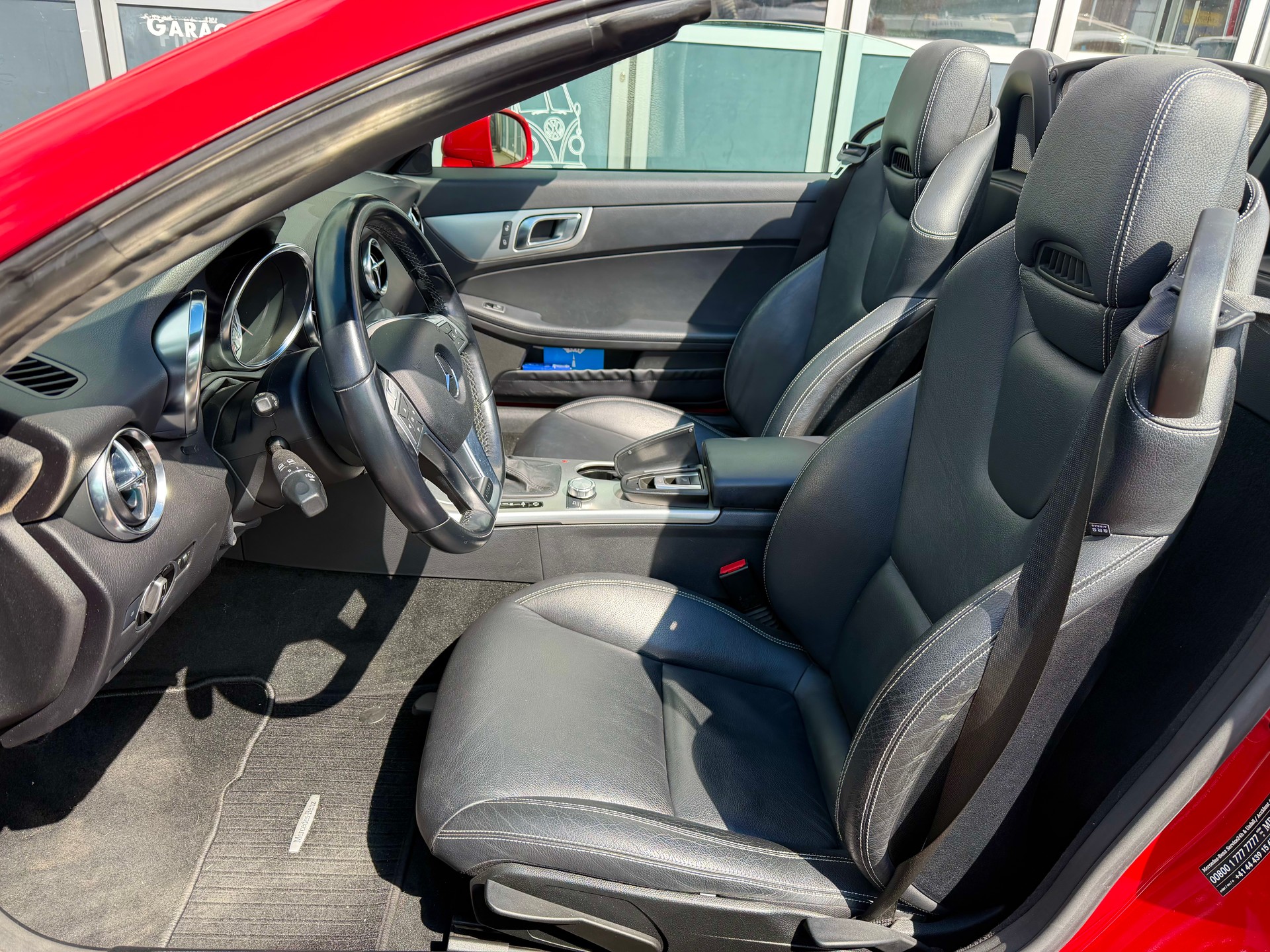 MERCEDES-BENZ SLK 250 Eyecatcher 7G-Tronic-image-5