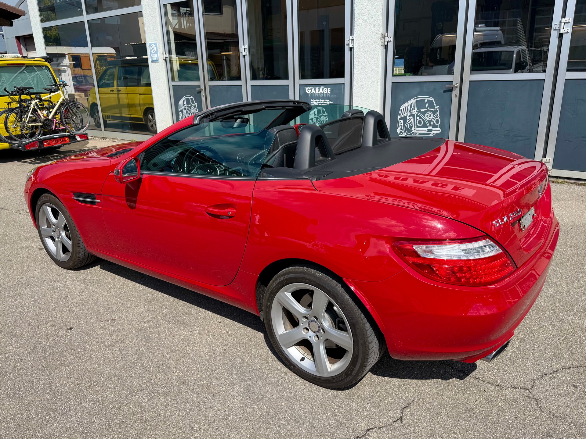 MERCEDES-BENZ SLK 250 Eyecatcher 7G-Tronic-image-1
