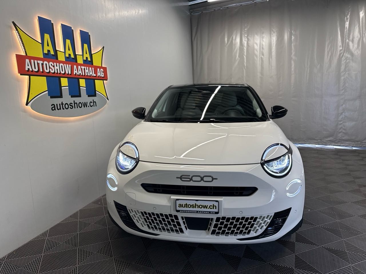 FIAT 600h MildHybrid La Prima-image-10